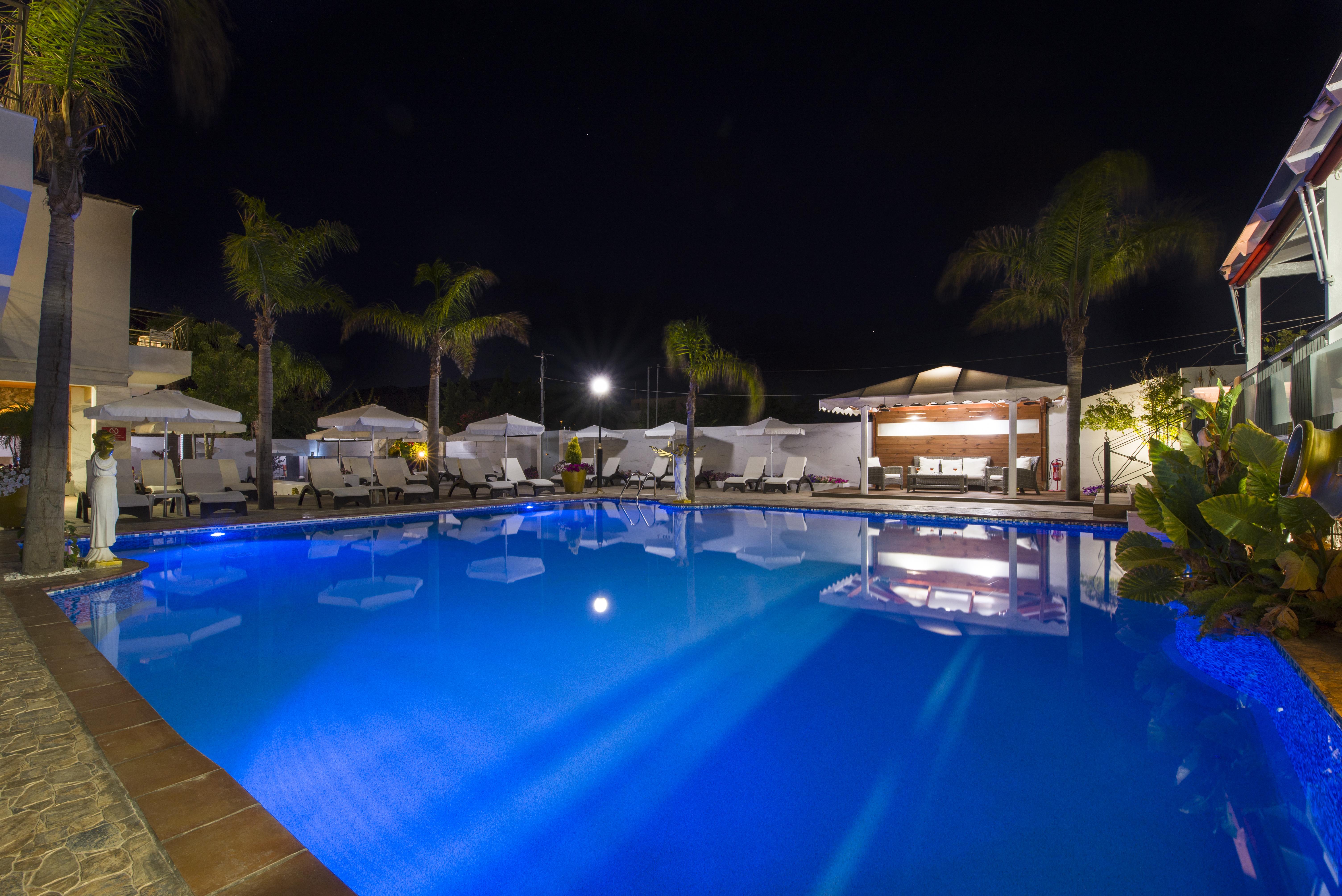 Paradice Luxury Suites-near Zorbas Beach-free Breakfast Hotel Stavros (Crete)