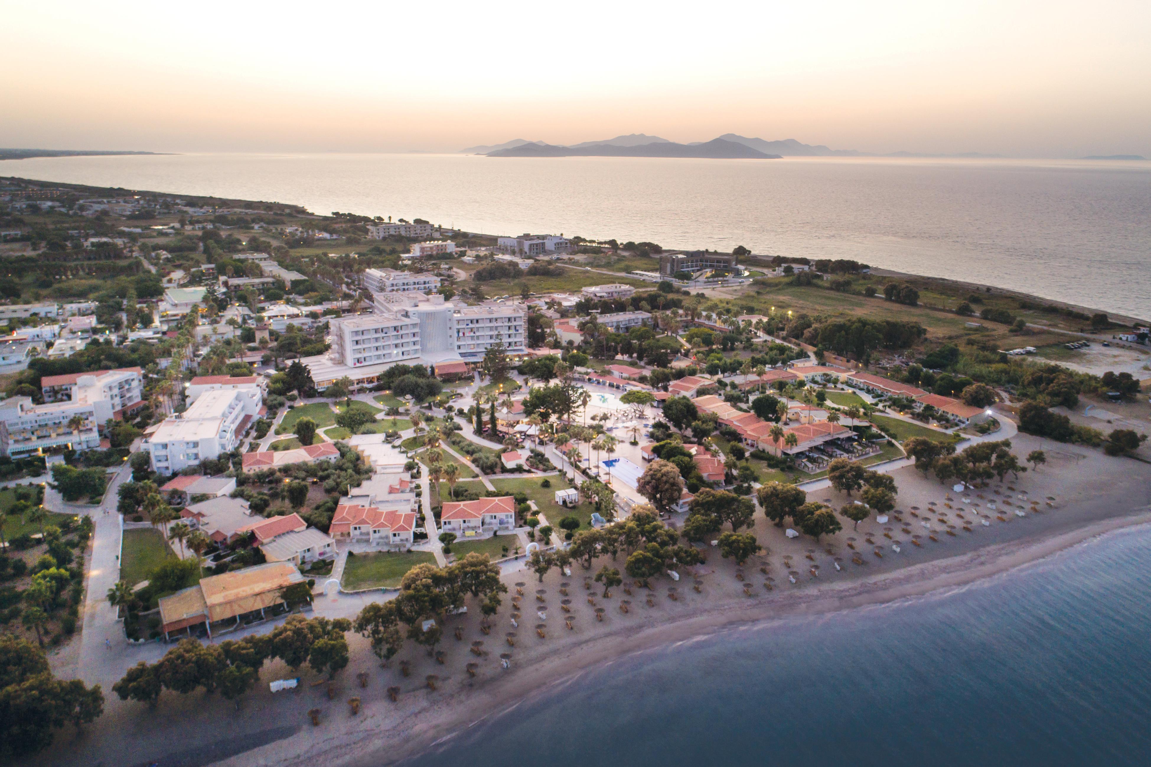 Hotel Grand Blue