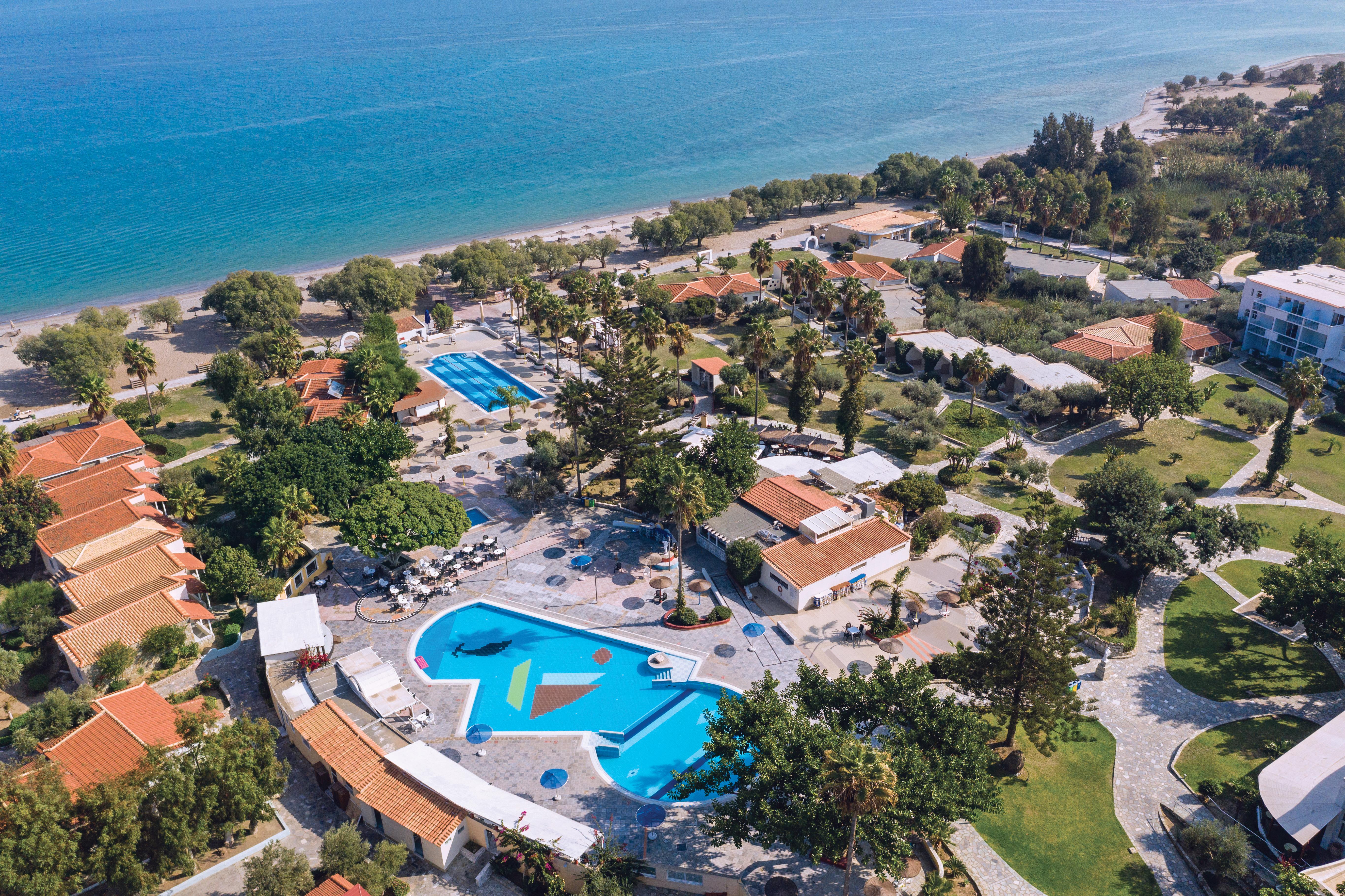 Grand Blue Hotel