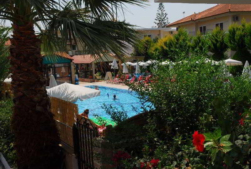 Aparthotel Tom & John Center Tsilivi (Zakynthos)