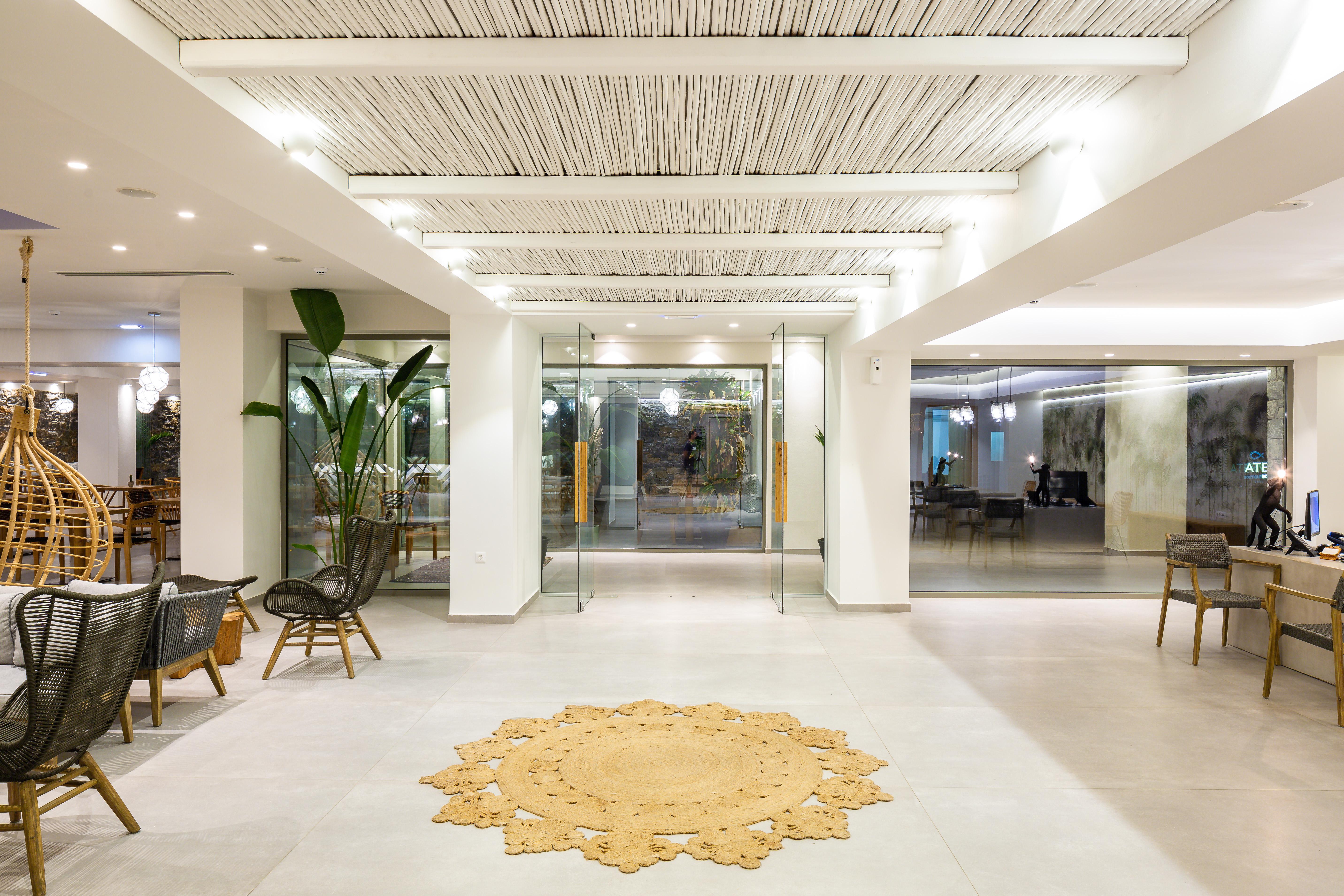 Hotel Atermono Boutique & 5*