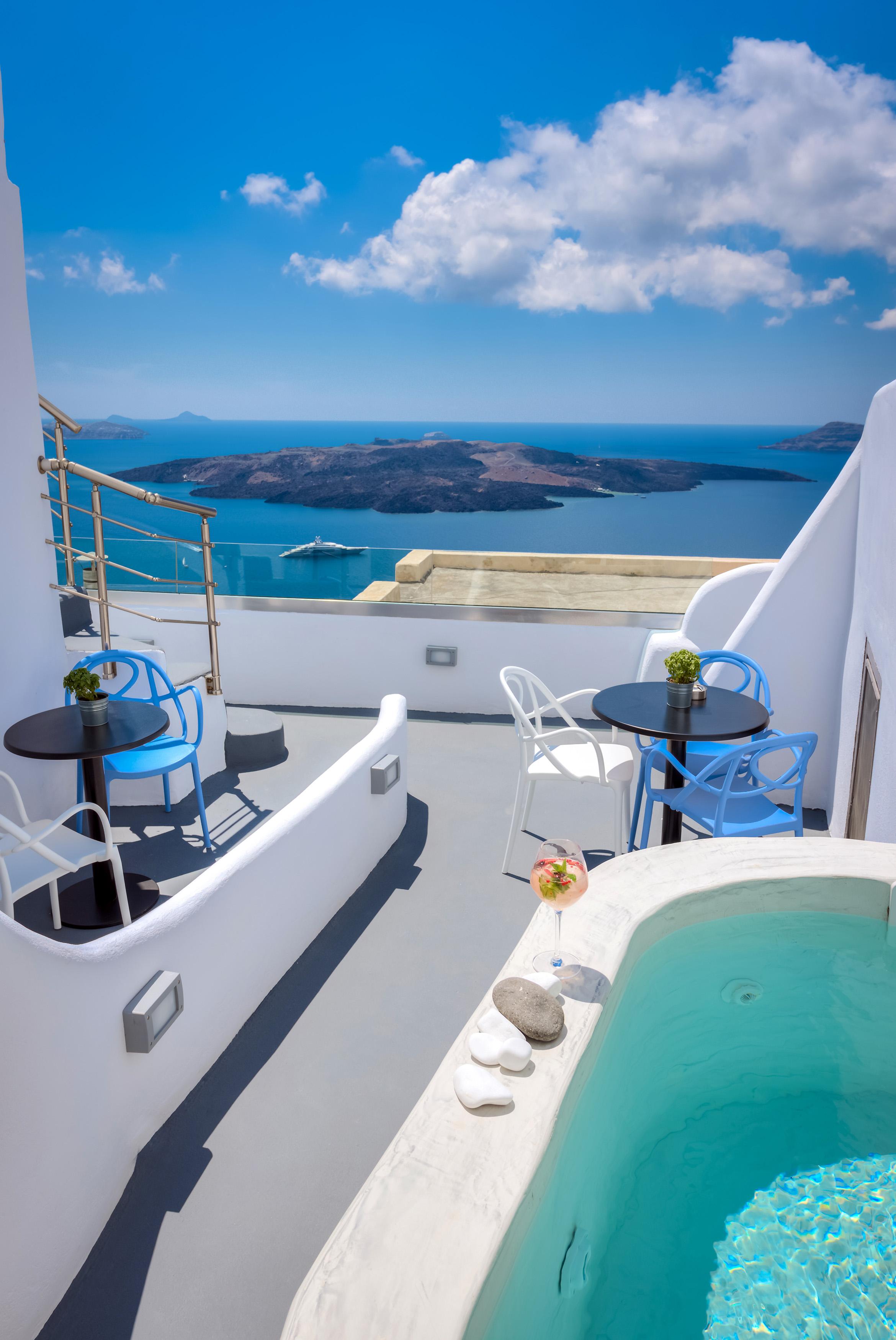 Modernity 4* Fira (Santorini)