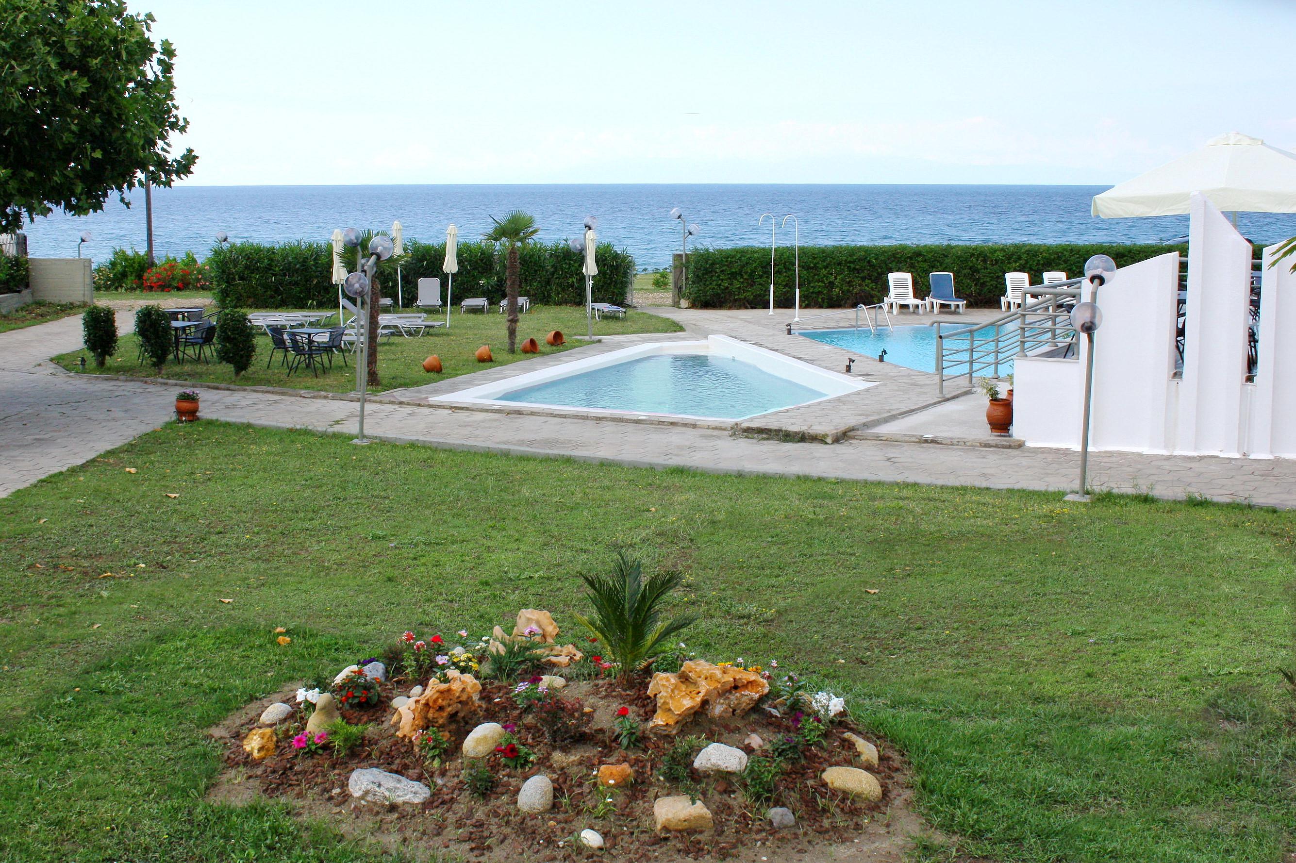 Skion Palace Hotel-bungalows & Boutique Hotel Nea Skioni