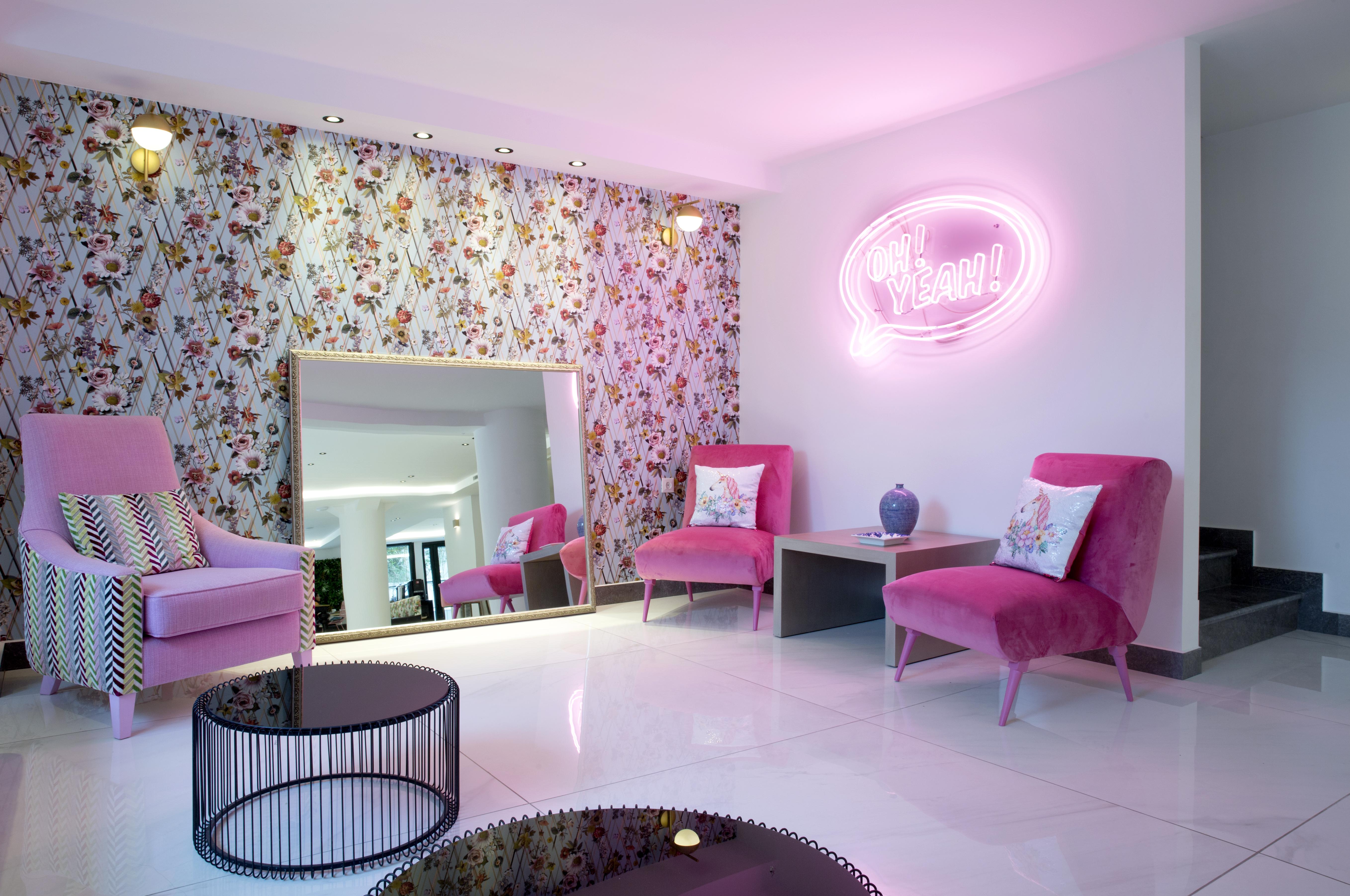 Alley Boutique And Argostoli (Kefalonia)