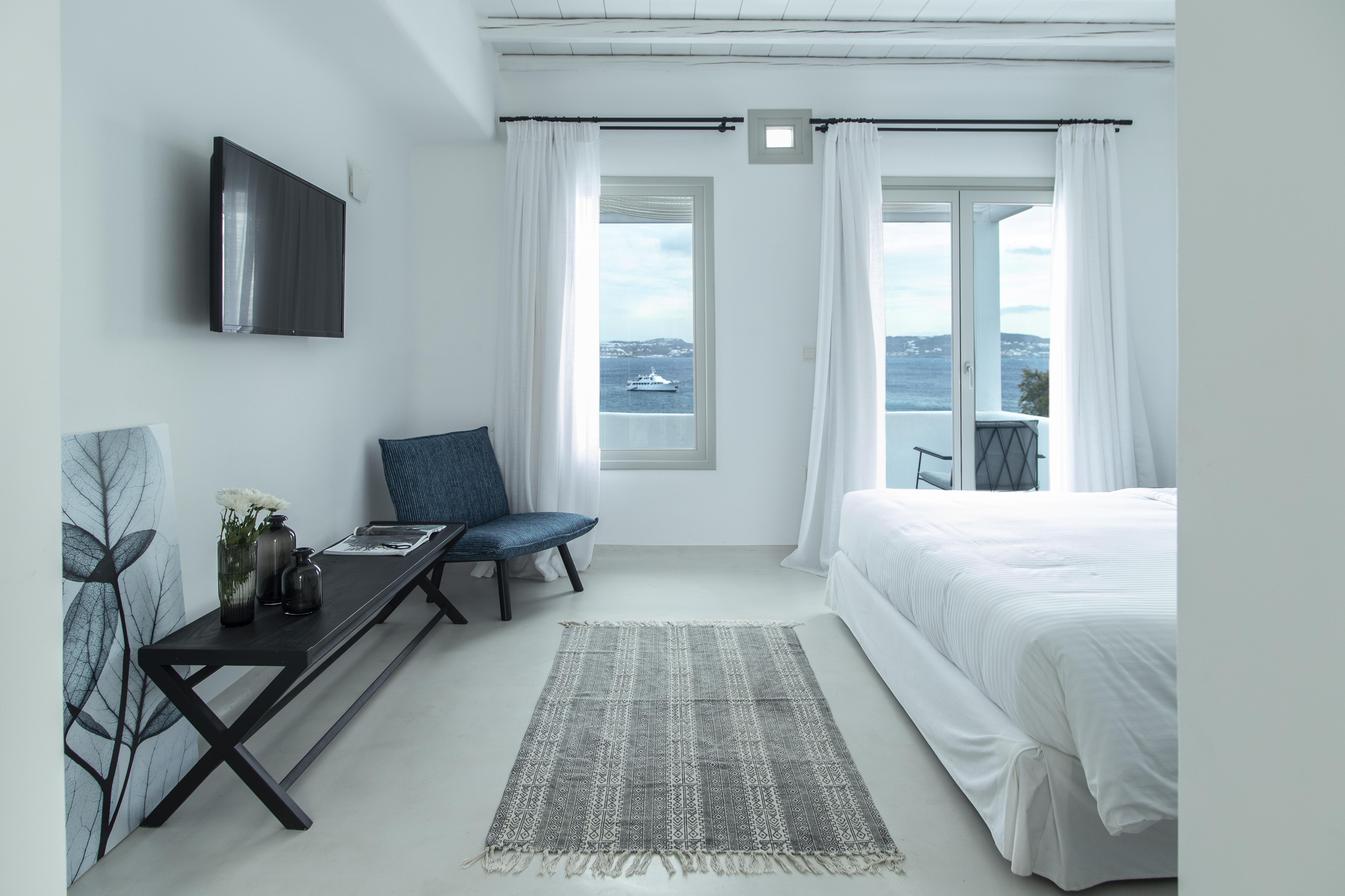 Nimbus Mykonos 4*