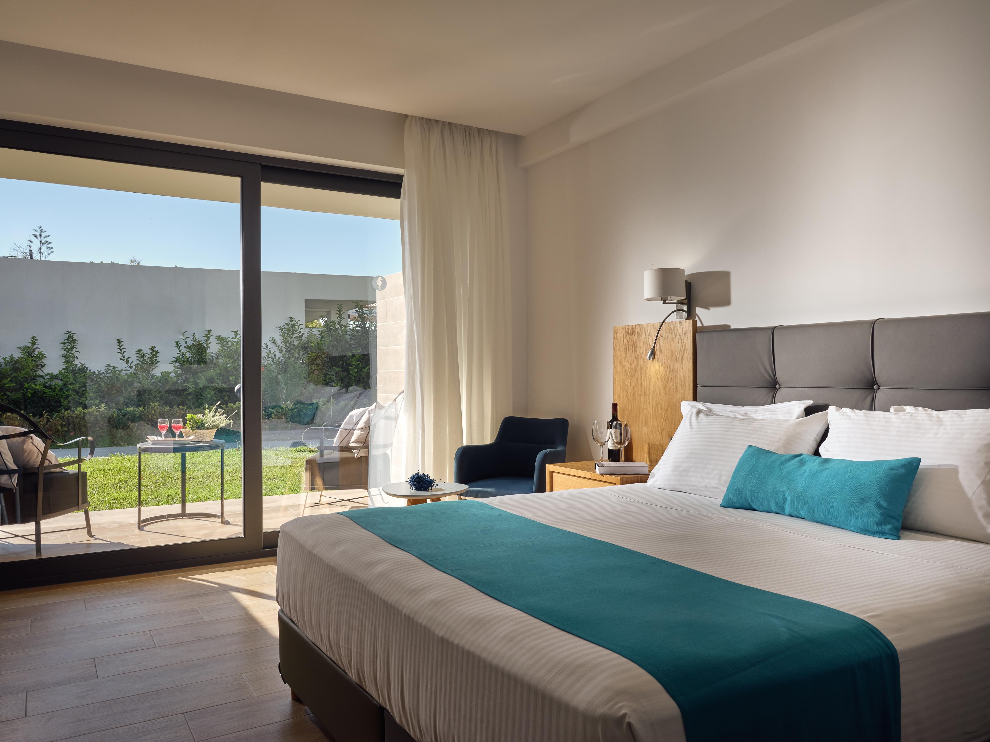 Cavo Orient & 4* Drosia (Zakynthos)