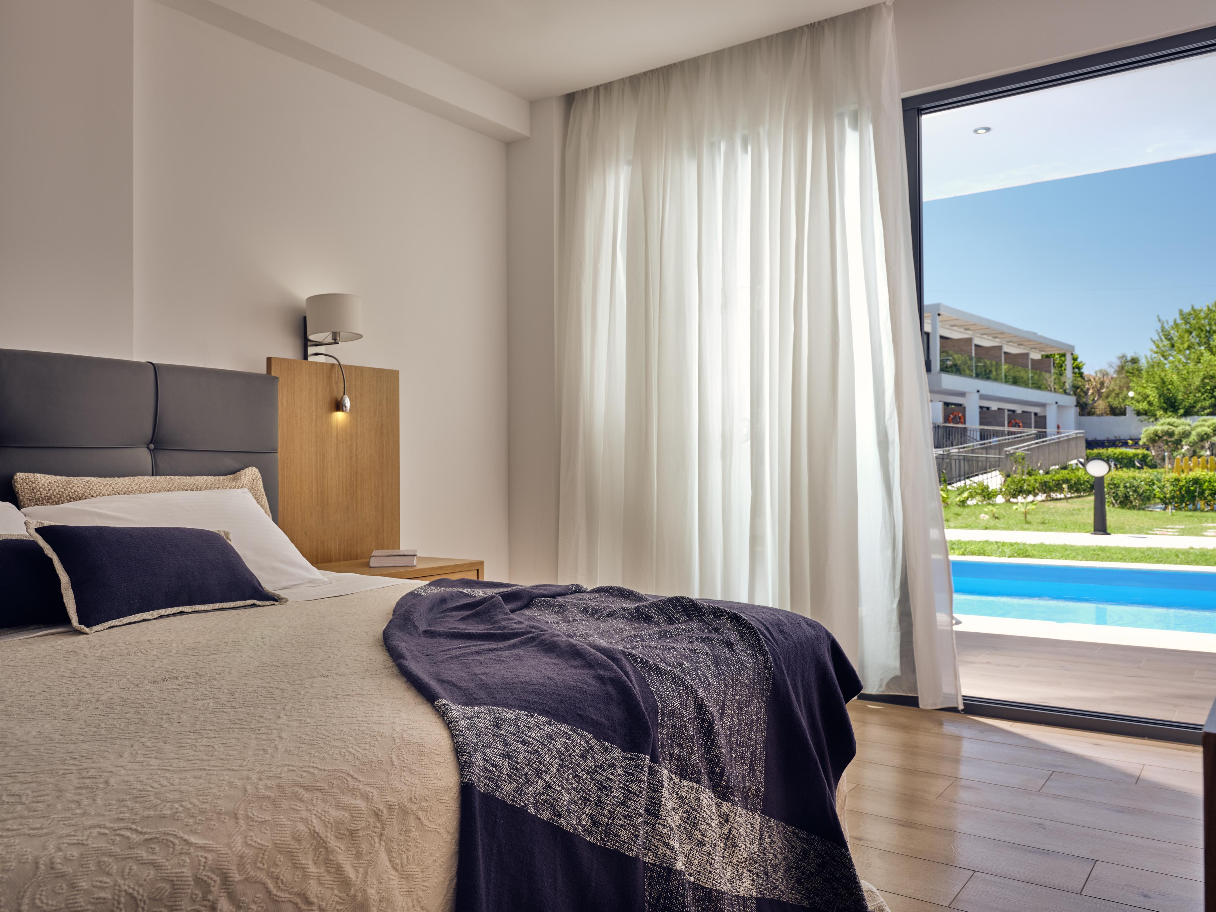 Cavo Orient &