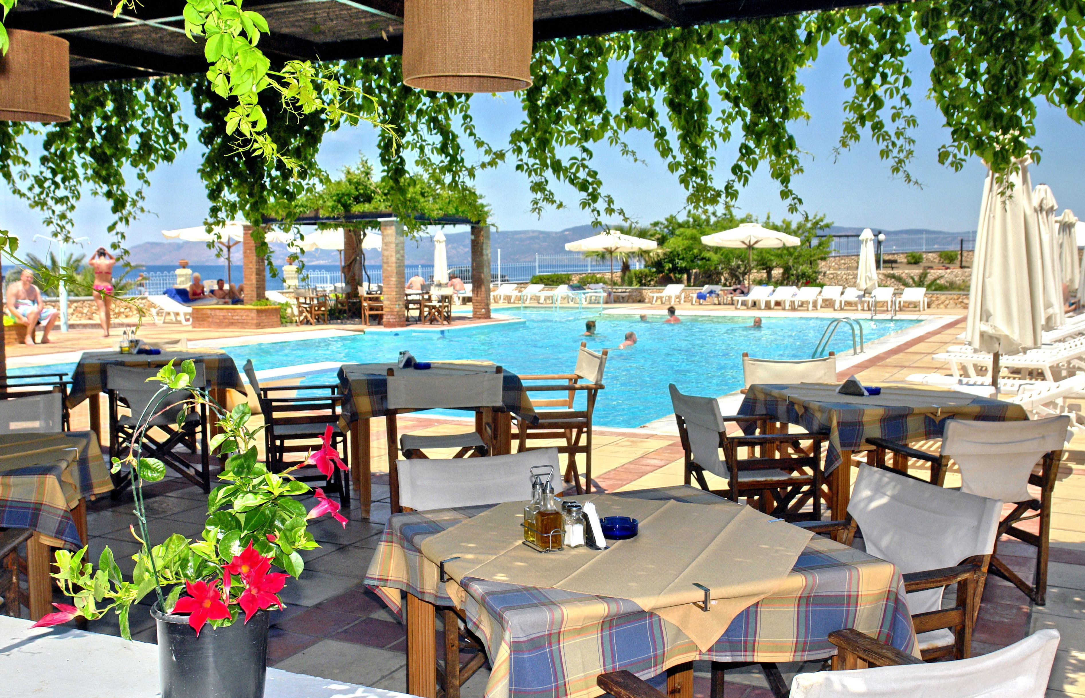 Aparthotel Panselinos