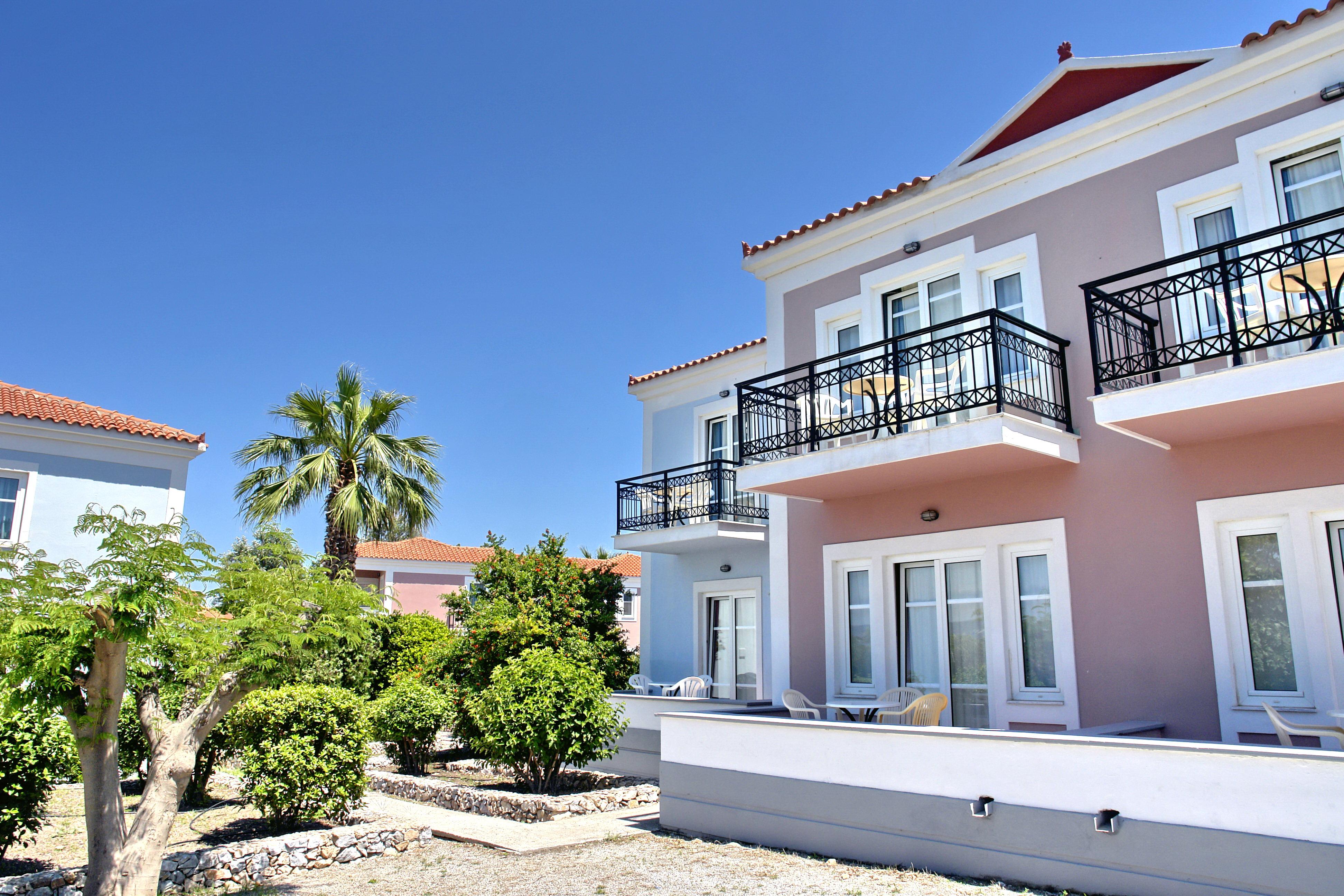 Panselinos 3*