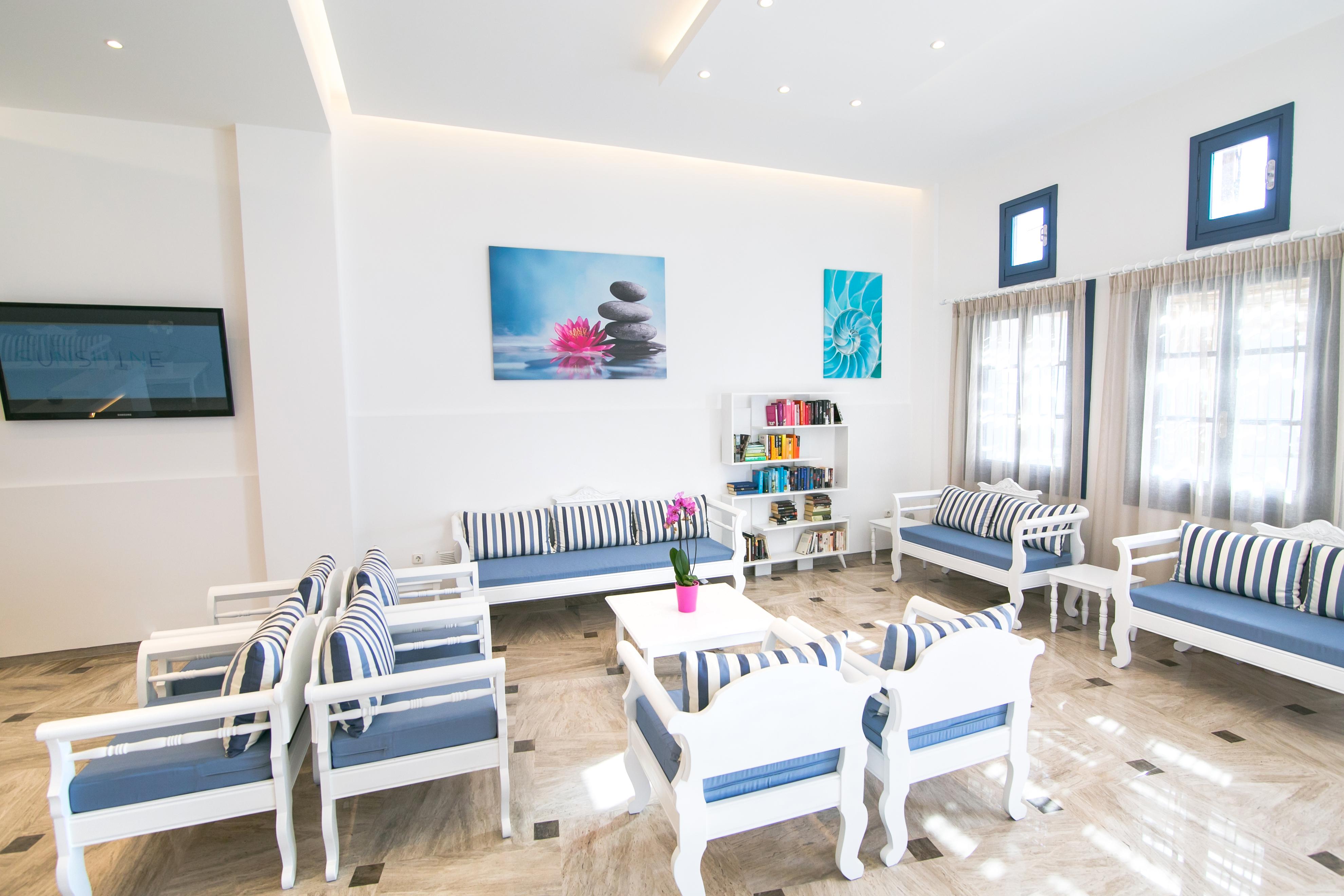 Sunshine Hotel 3*