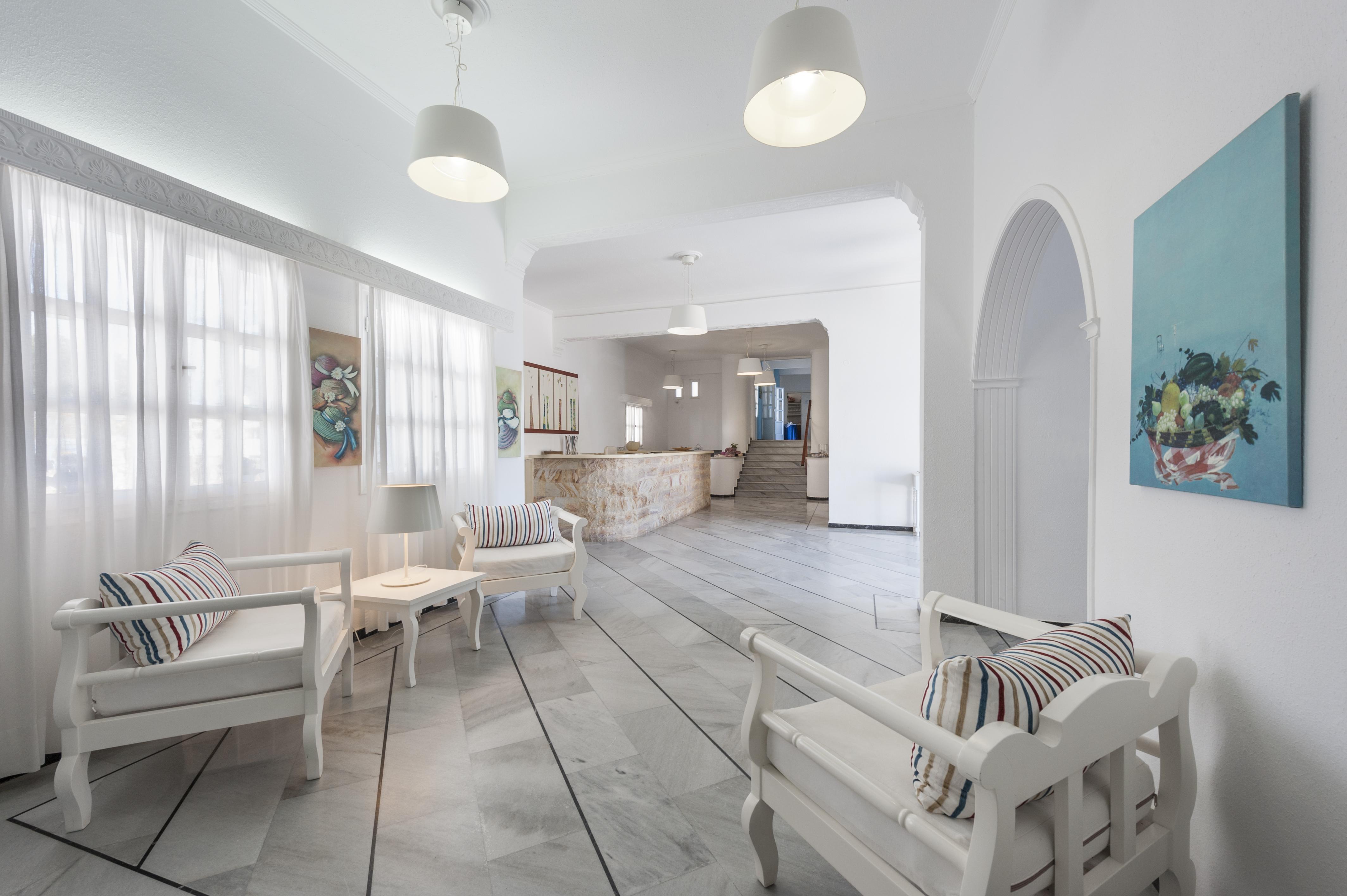 Narges Hotel 4*