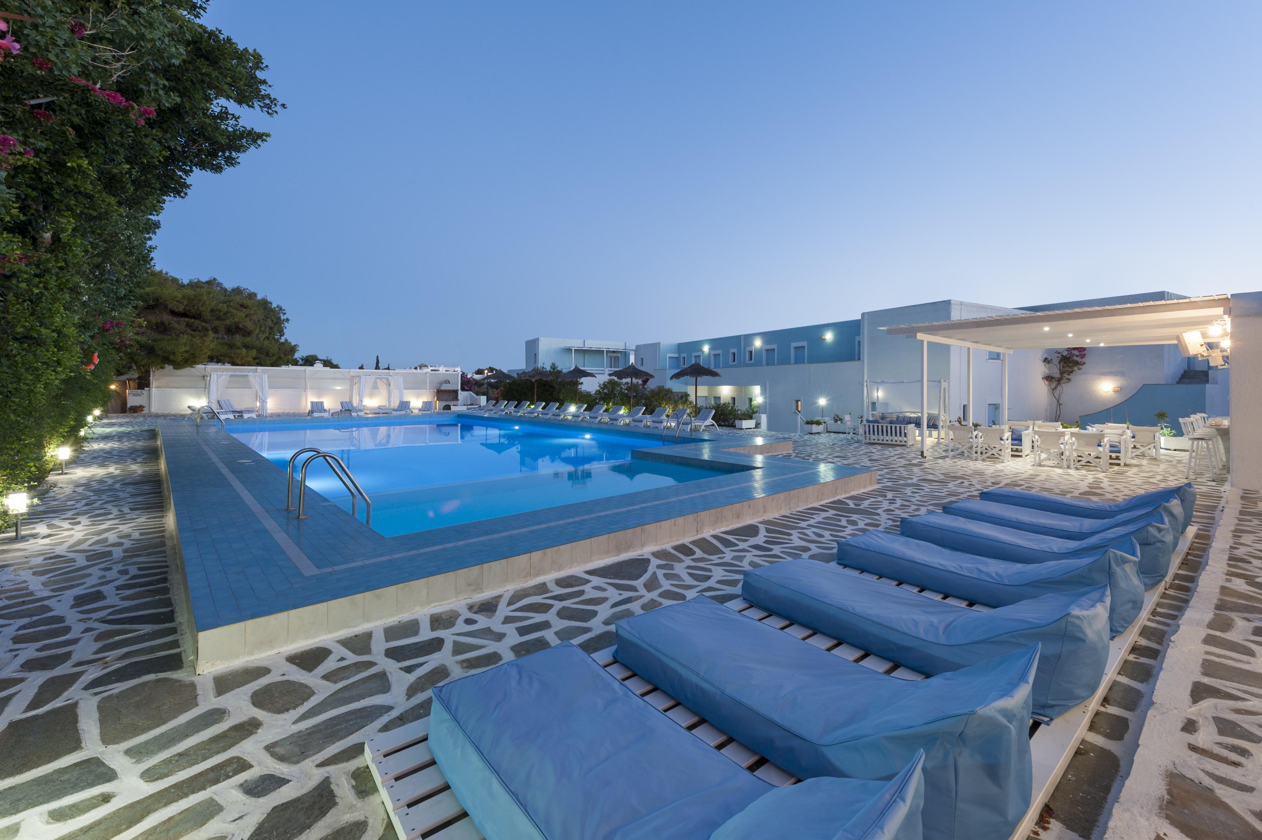 Narges Hotel 4*