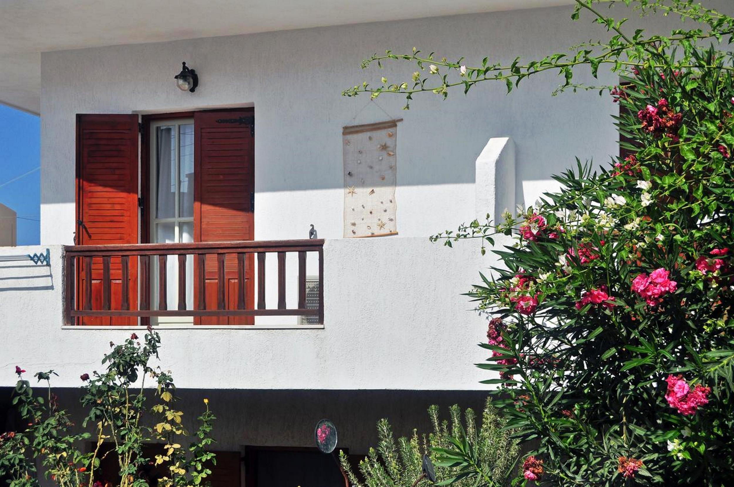 Hotel Anerousses Adamantas (Milos)