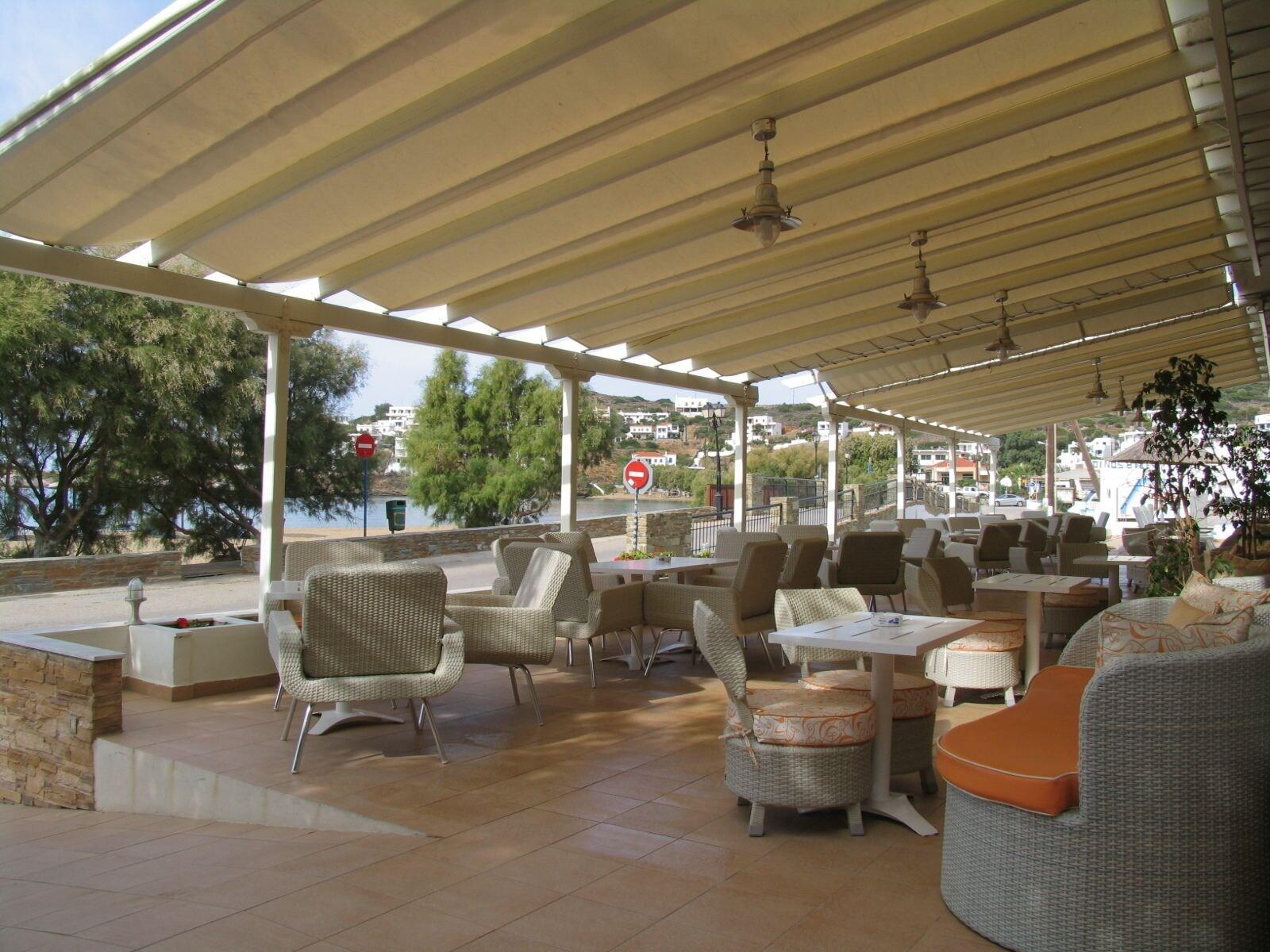 Chryssi Akti, Sure Collection Hotel Batsi (Andros)