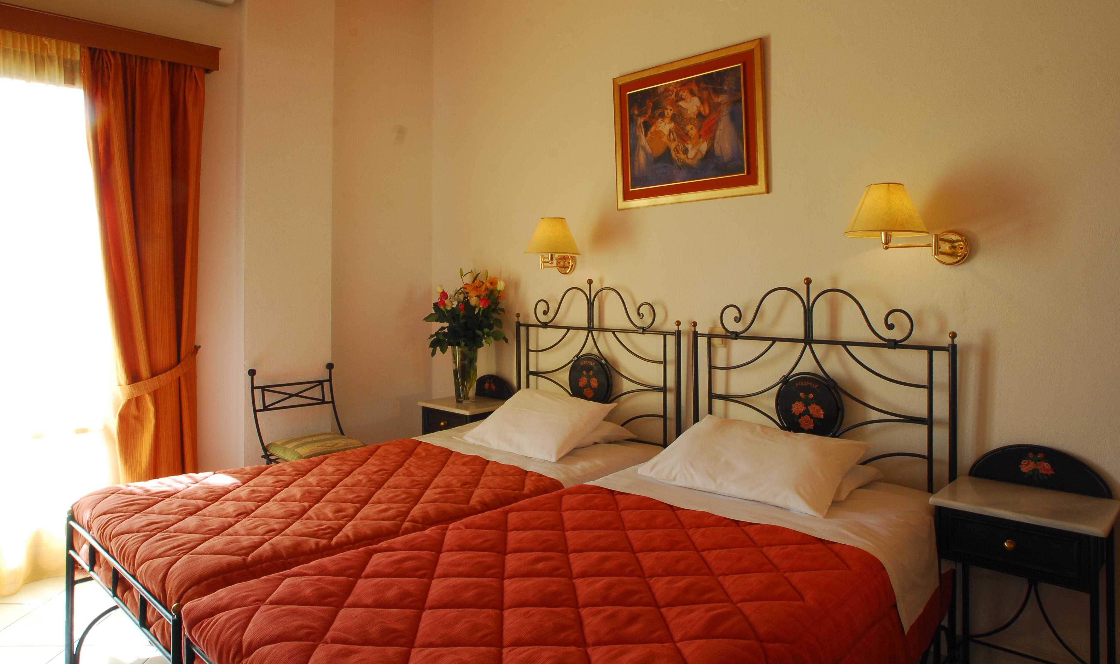Acropole Hotel