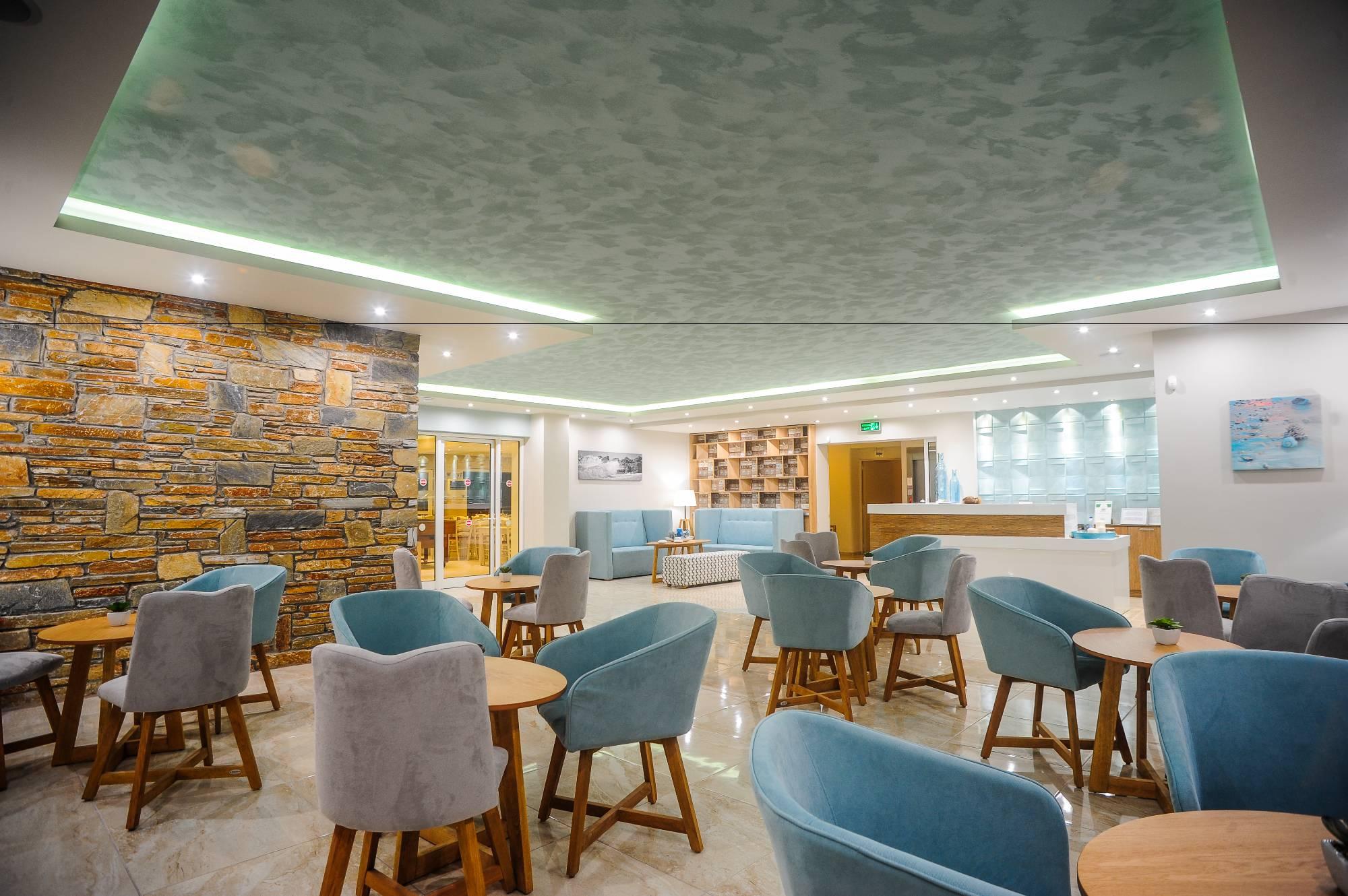 Tropical Aparthotel Hanioti