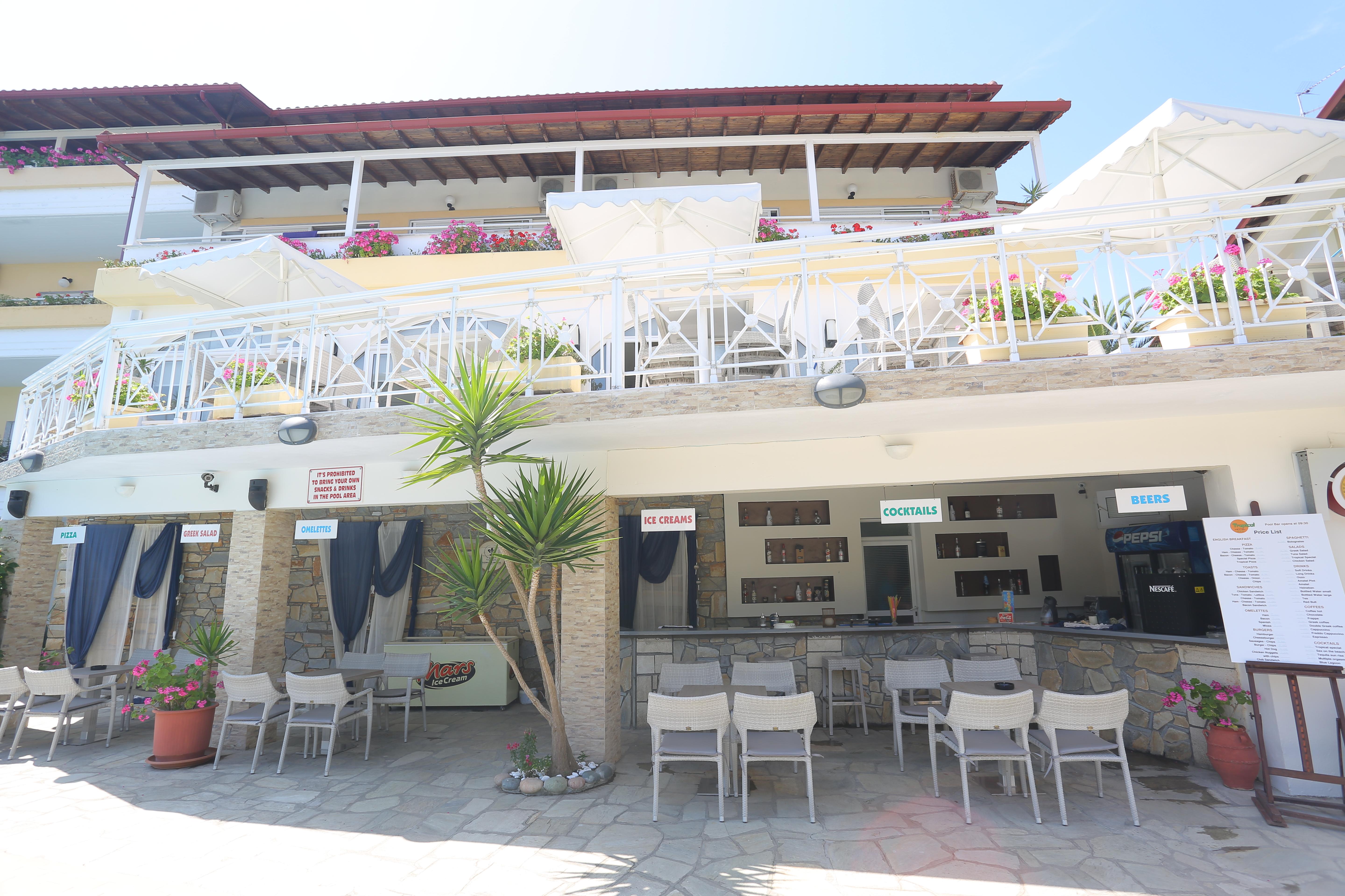 Aparthotel Tropical