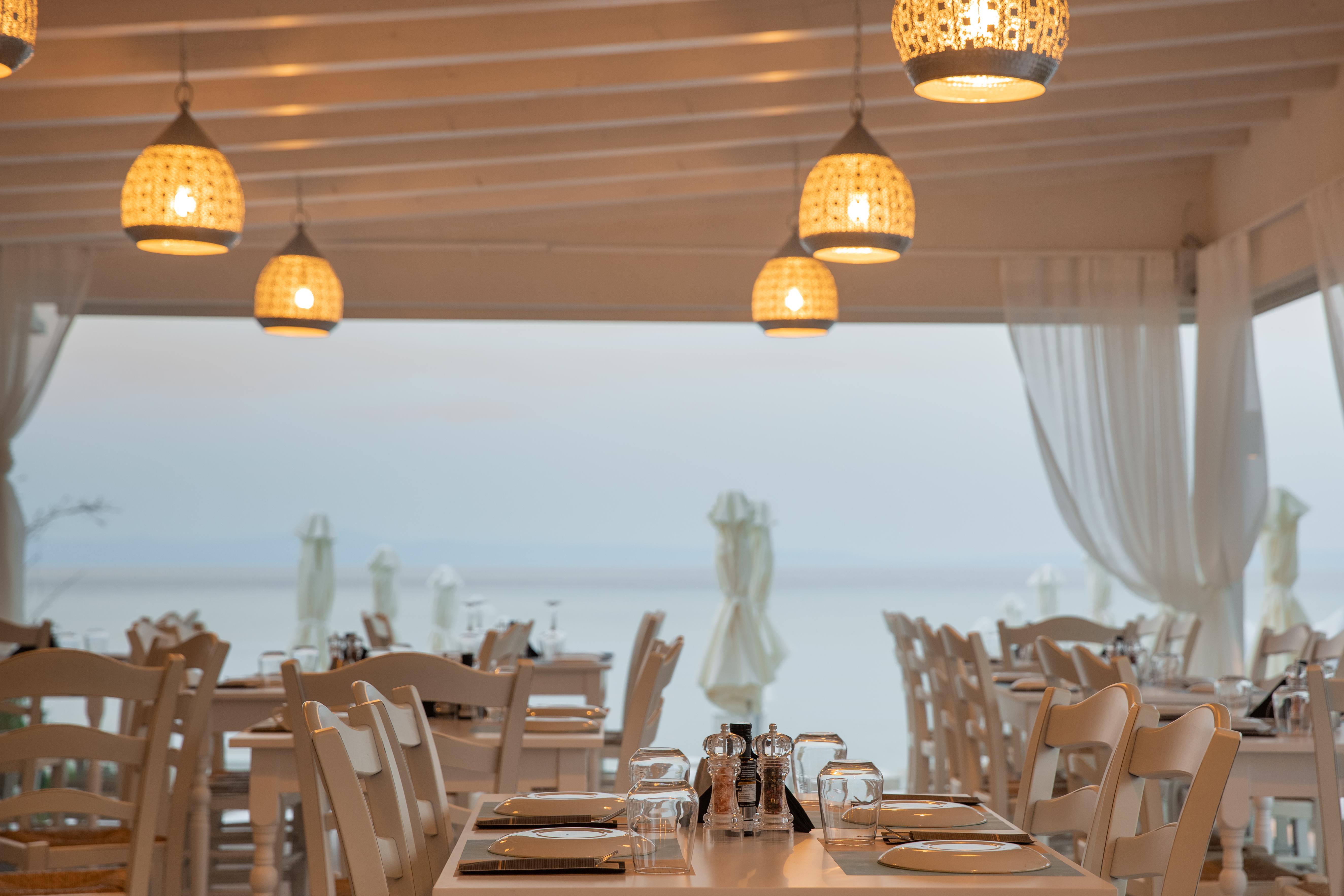 Hotel Laguna By Diomedes Group 2*