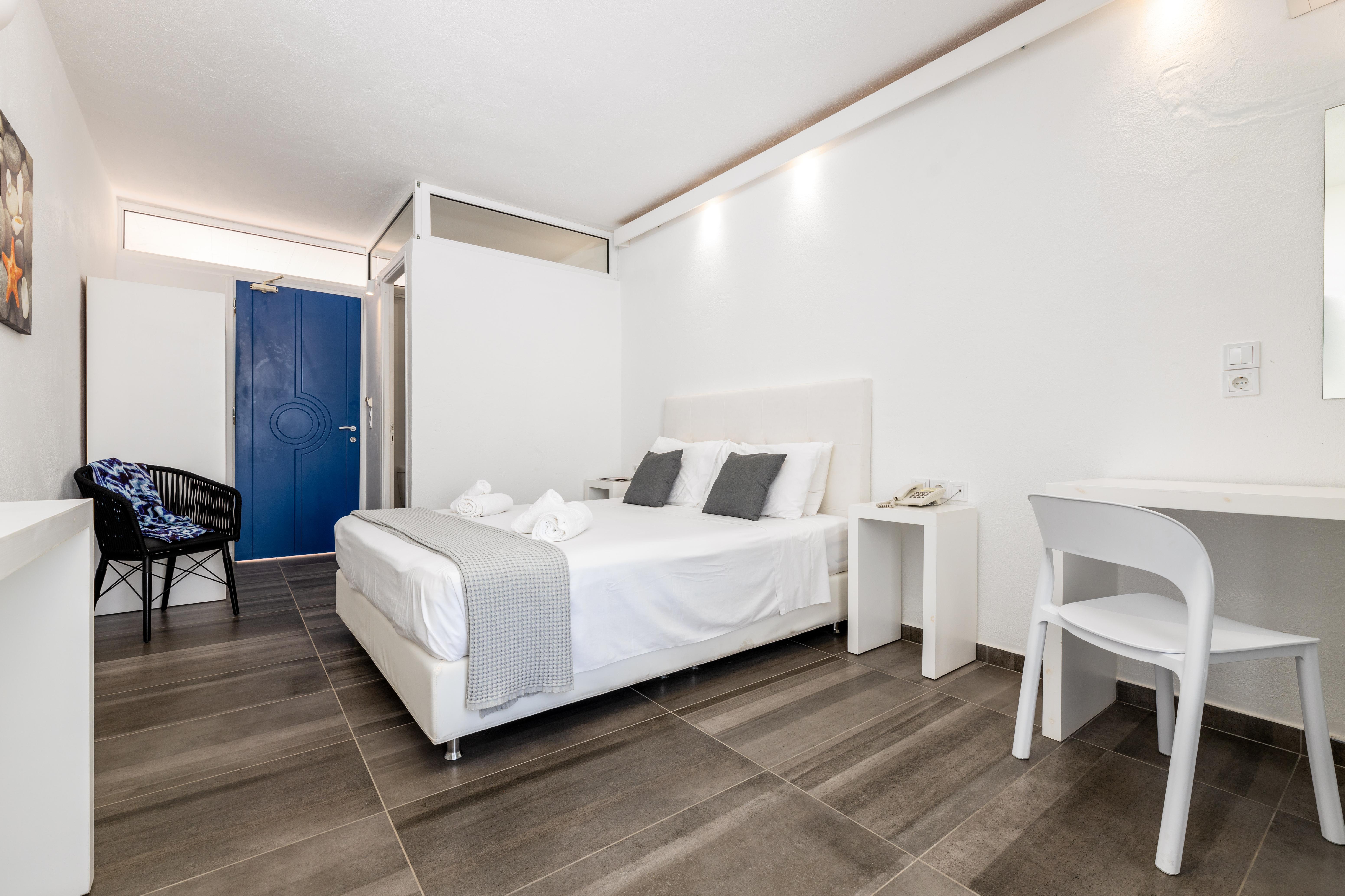 Hotel Hippocampus Naousa (Paros)