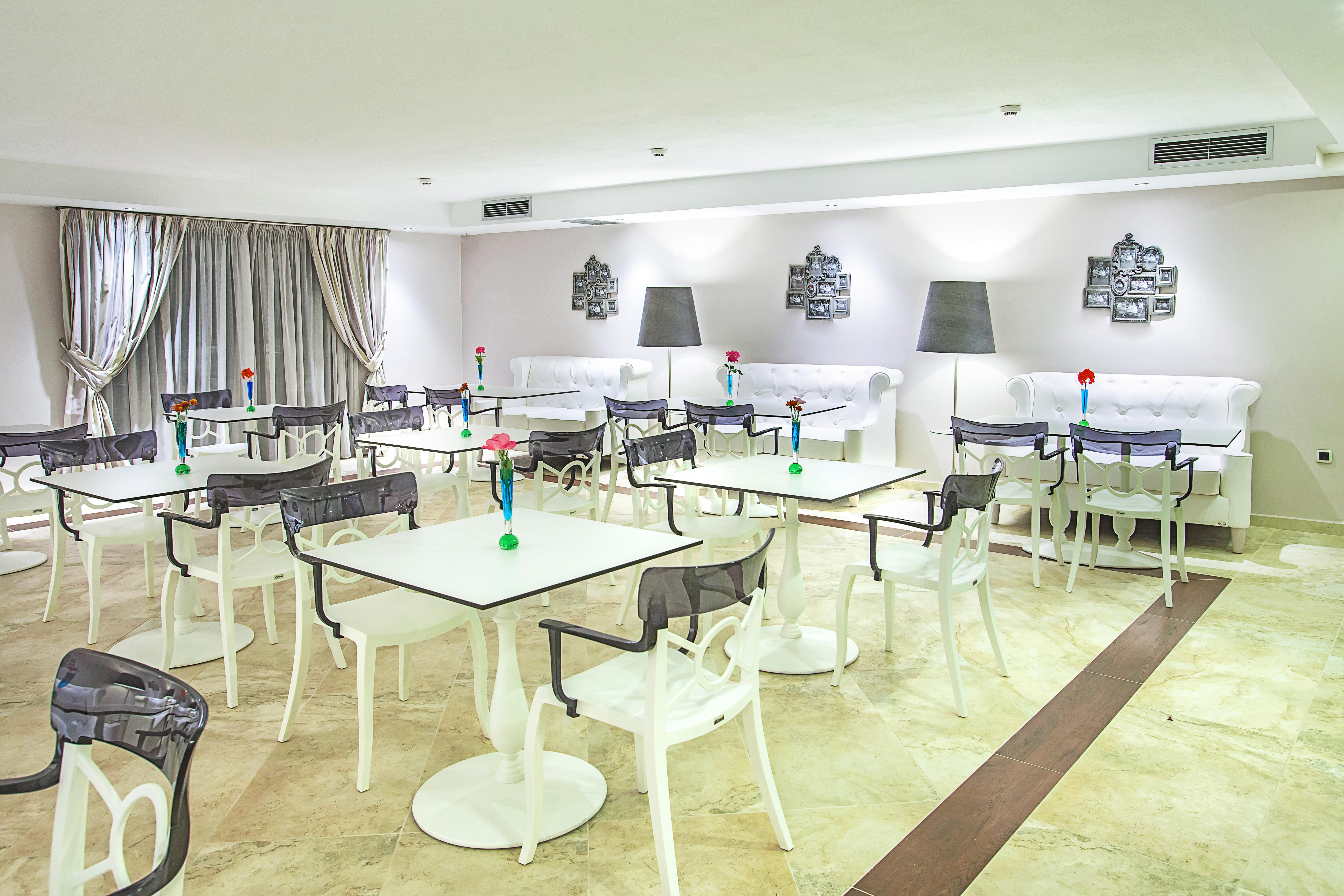 Core Hotel Polychrono