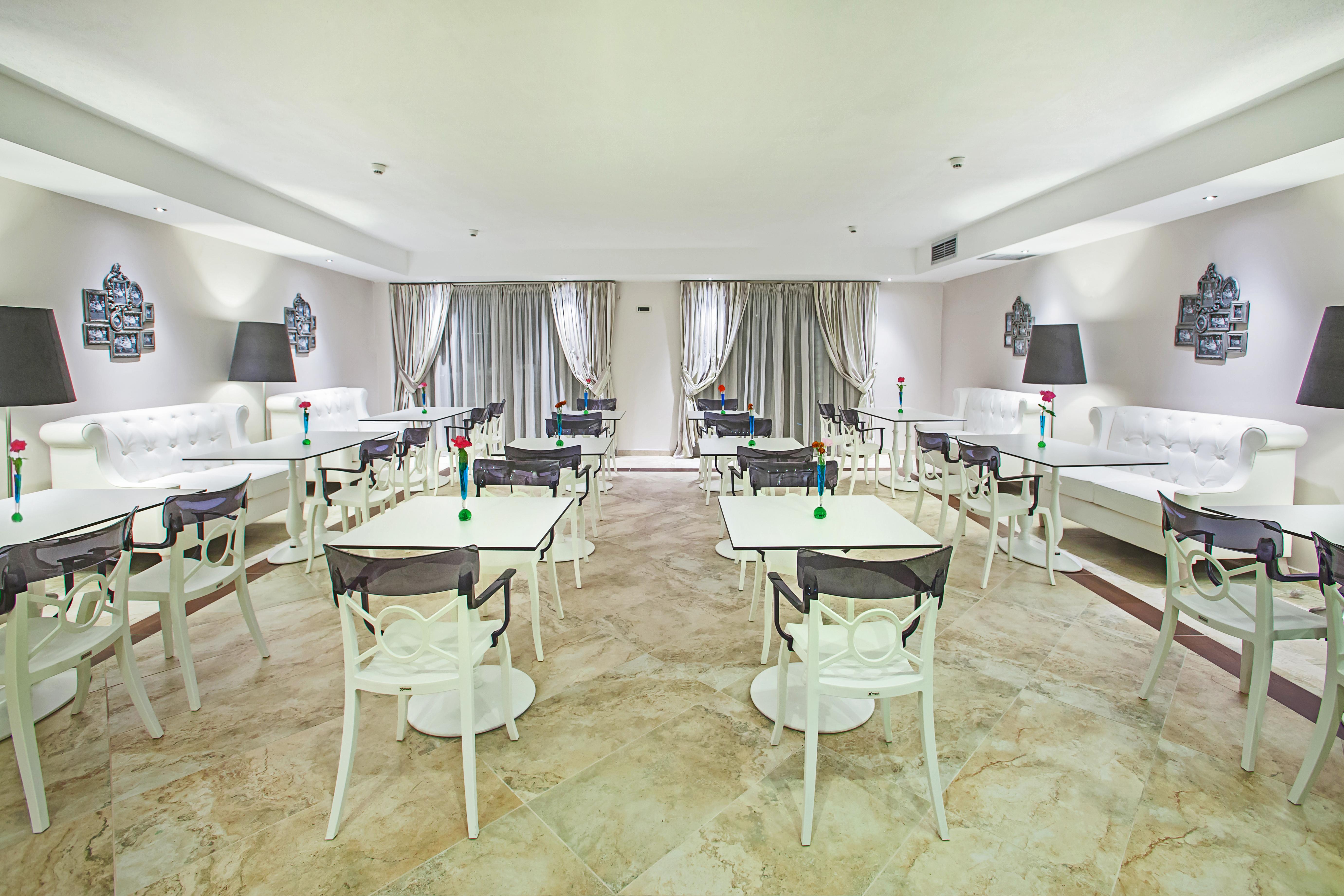 Core Hotel 4*
