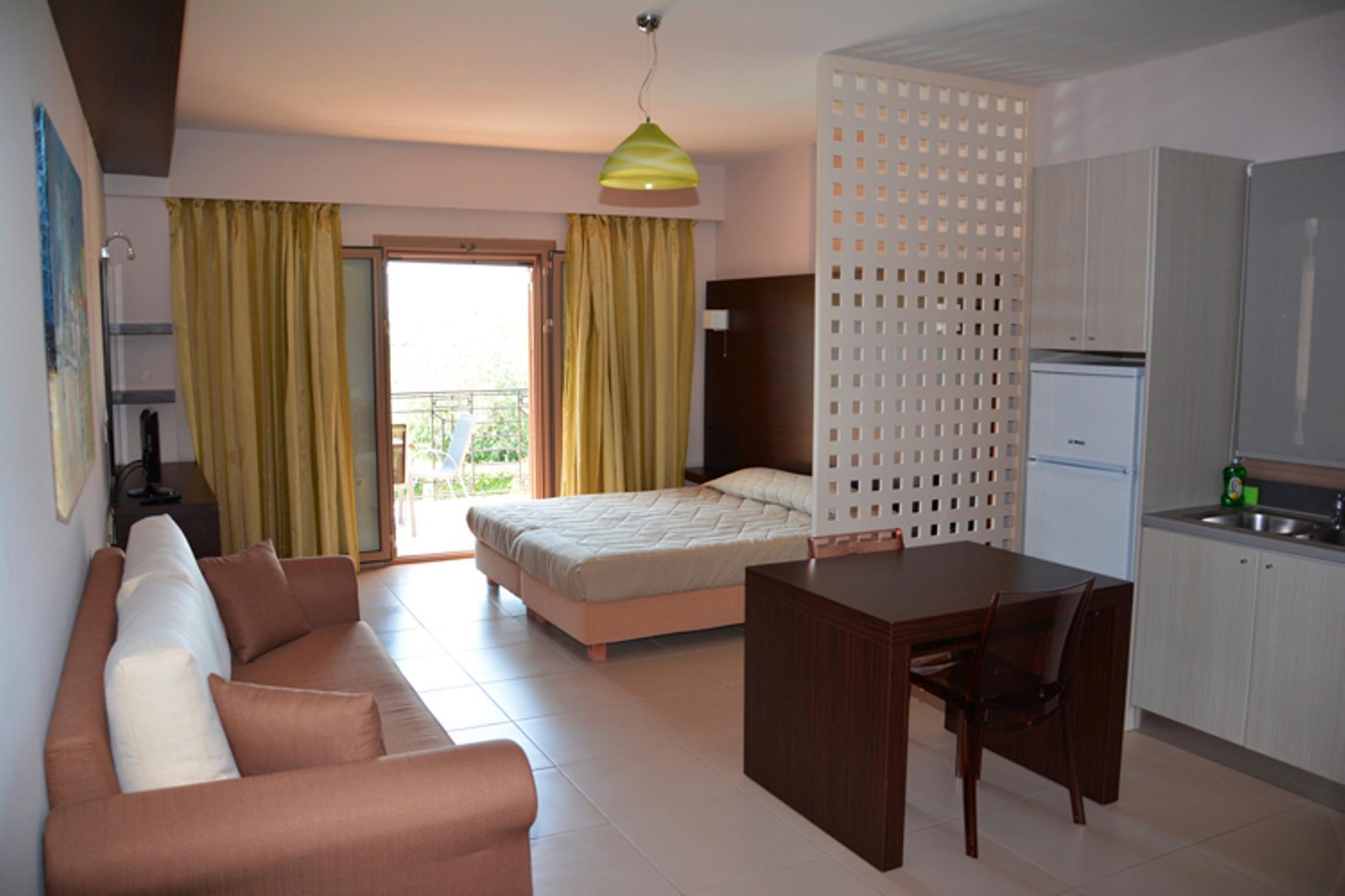 Aparthotel Tsokas