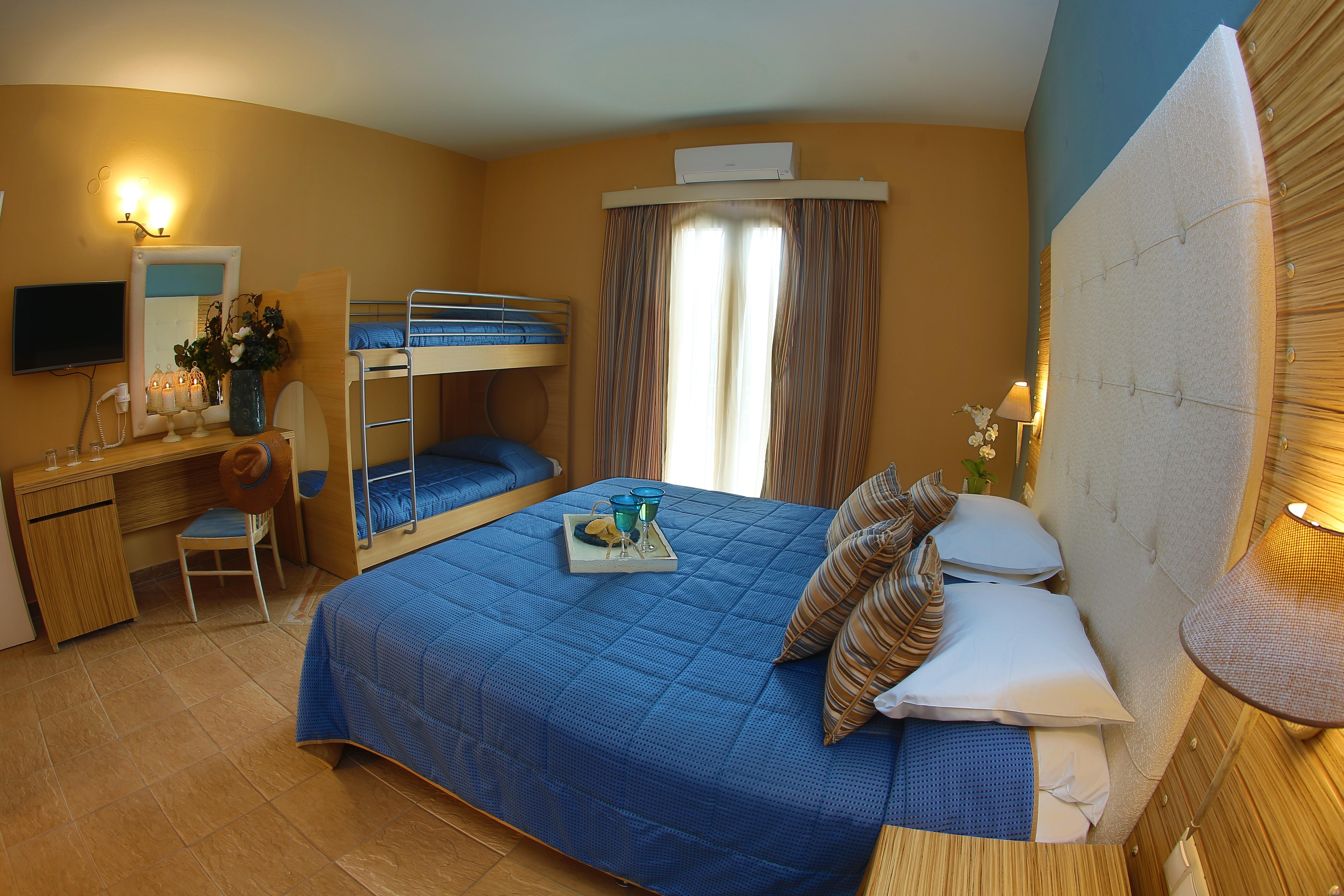 Hotel Dolphin Bay Seaside & 4*