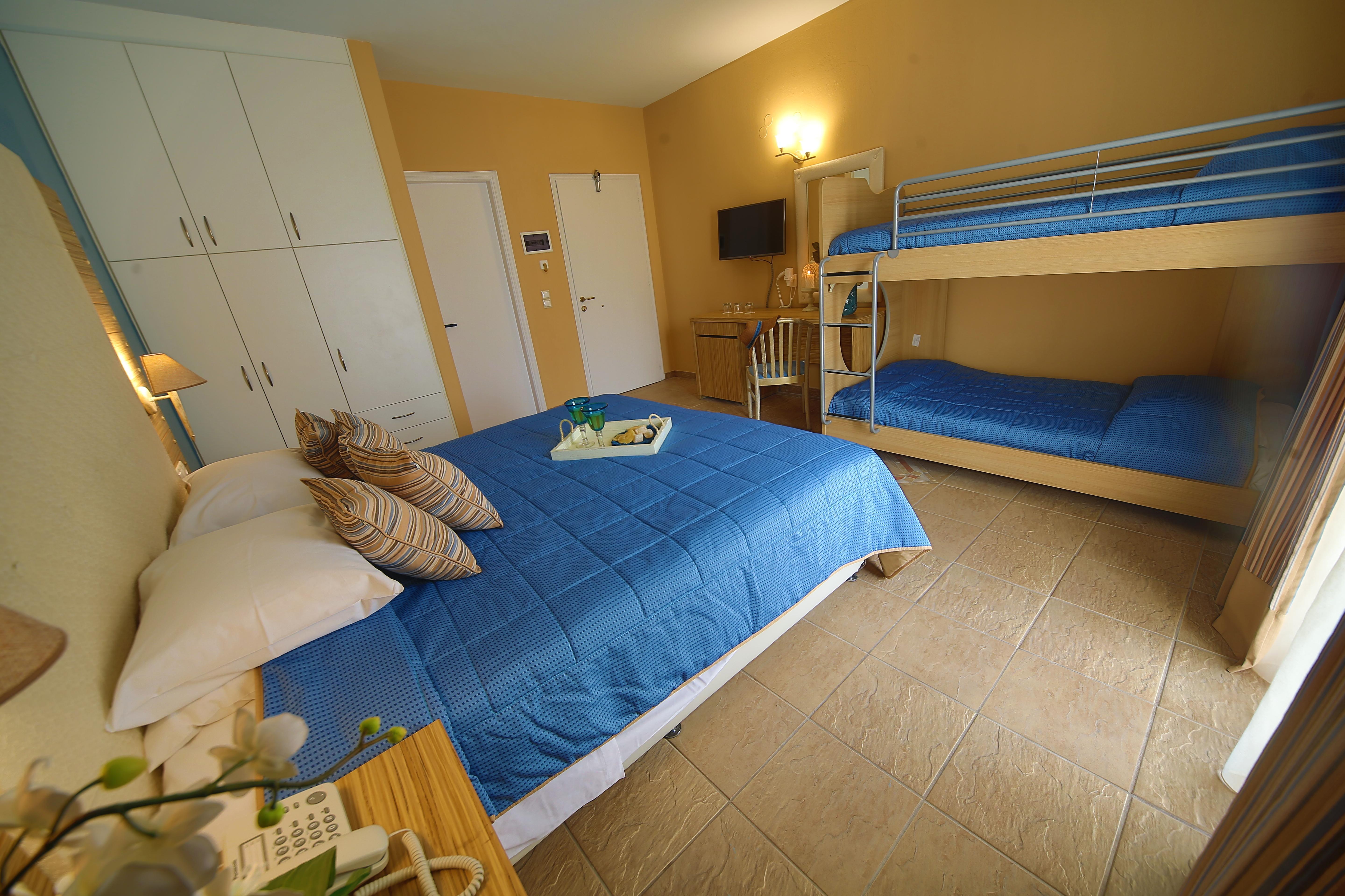 Dolphin Bay Seaside & Hotel