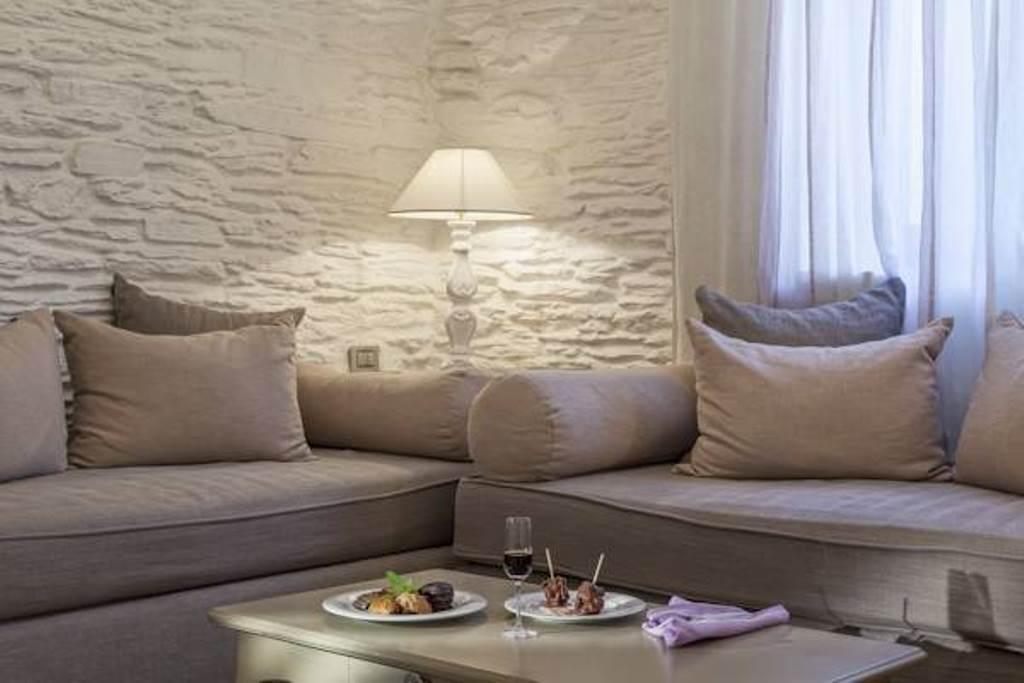 Micra Anglia Boutique & Hotel 5*