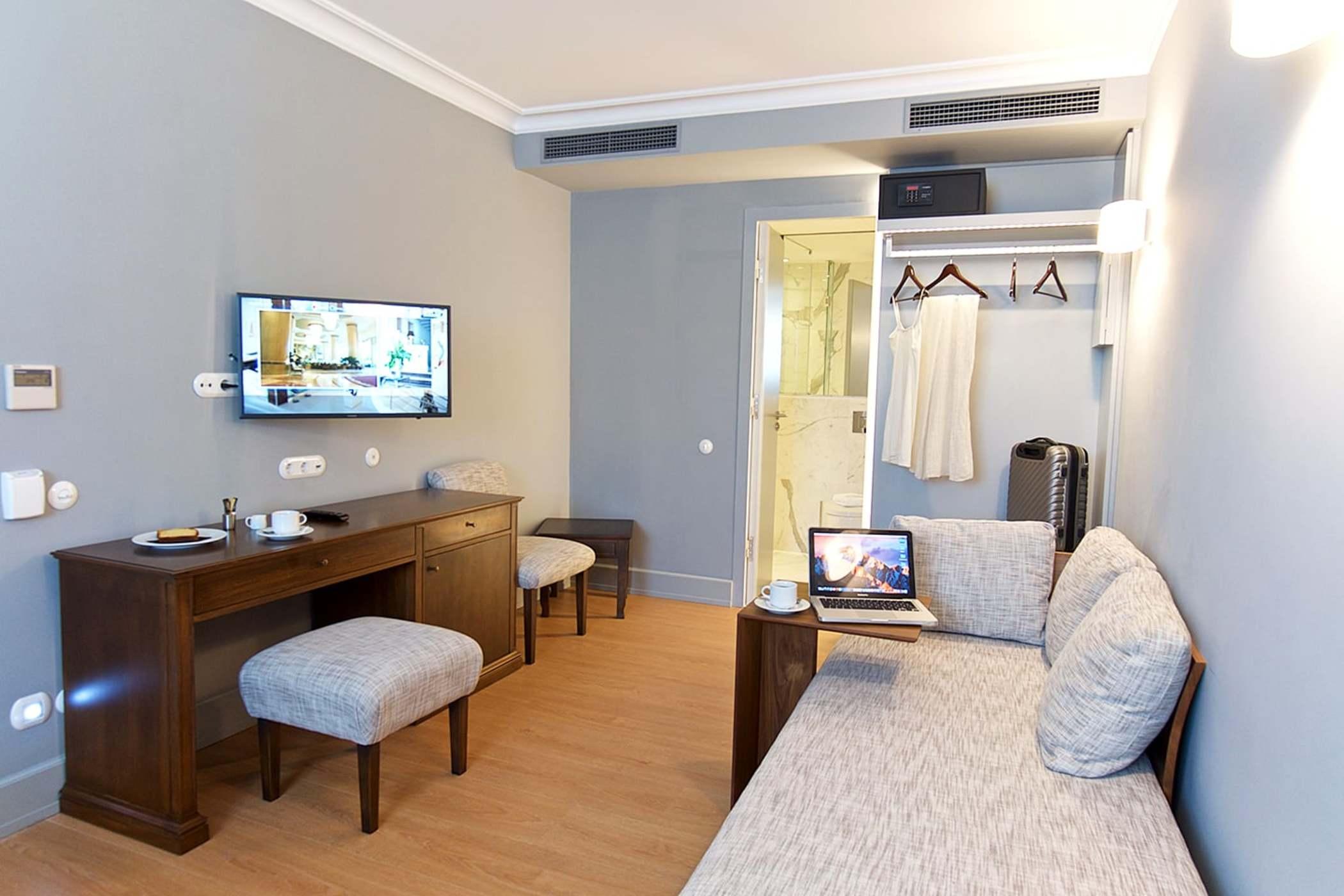 Aenos 4* Argostoli (Kefalonia)