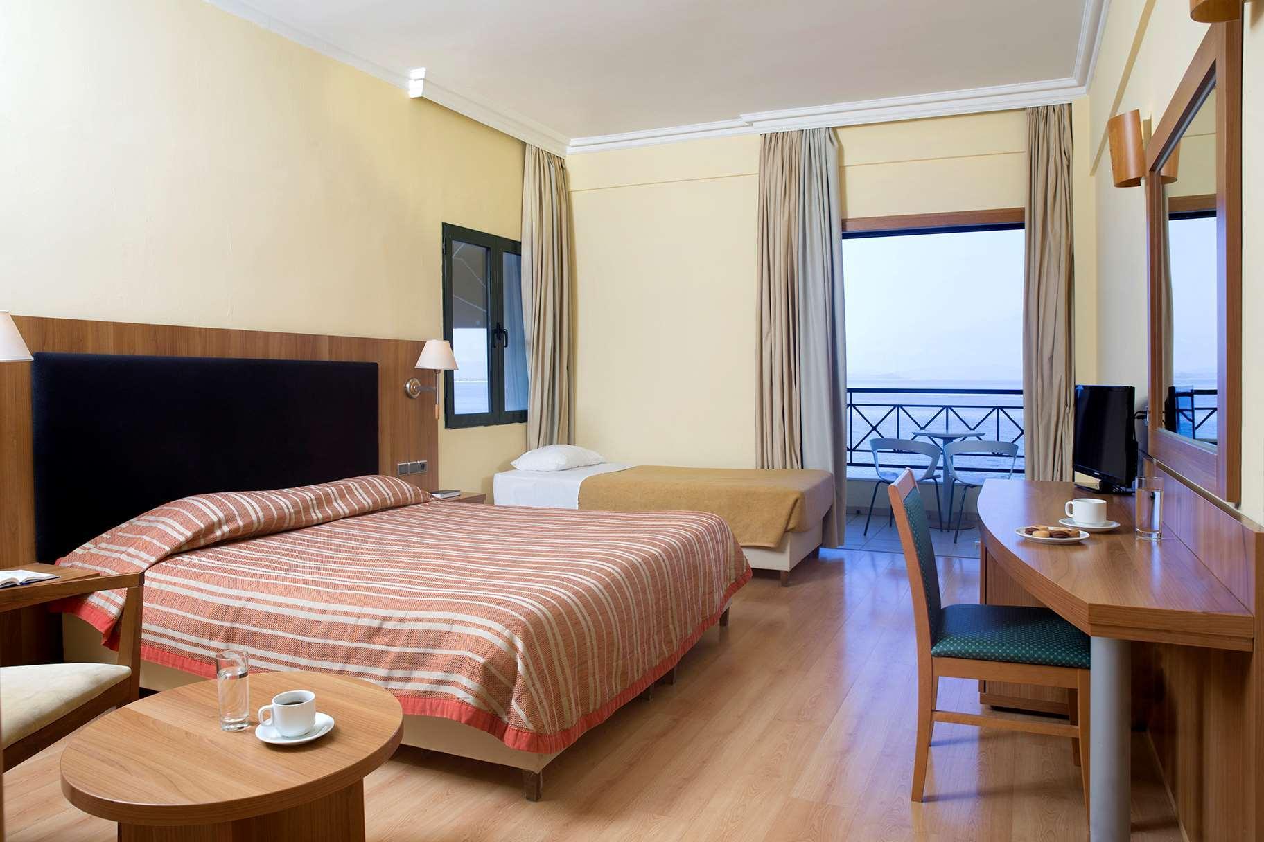 Hotel Ramada By Wyndham , Athens Club Attica Riviera