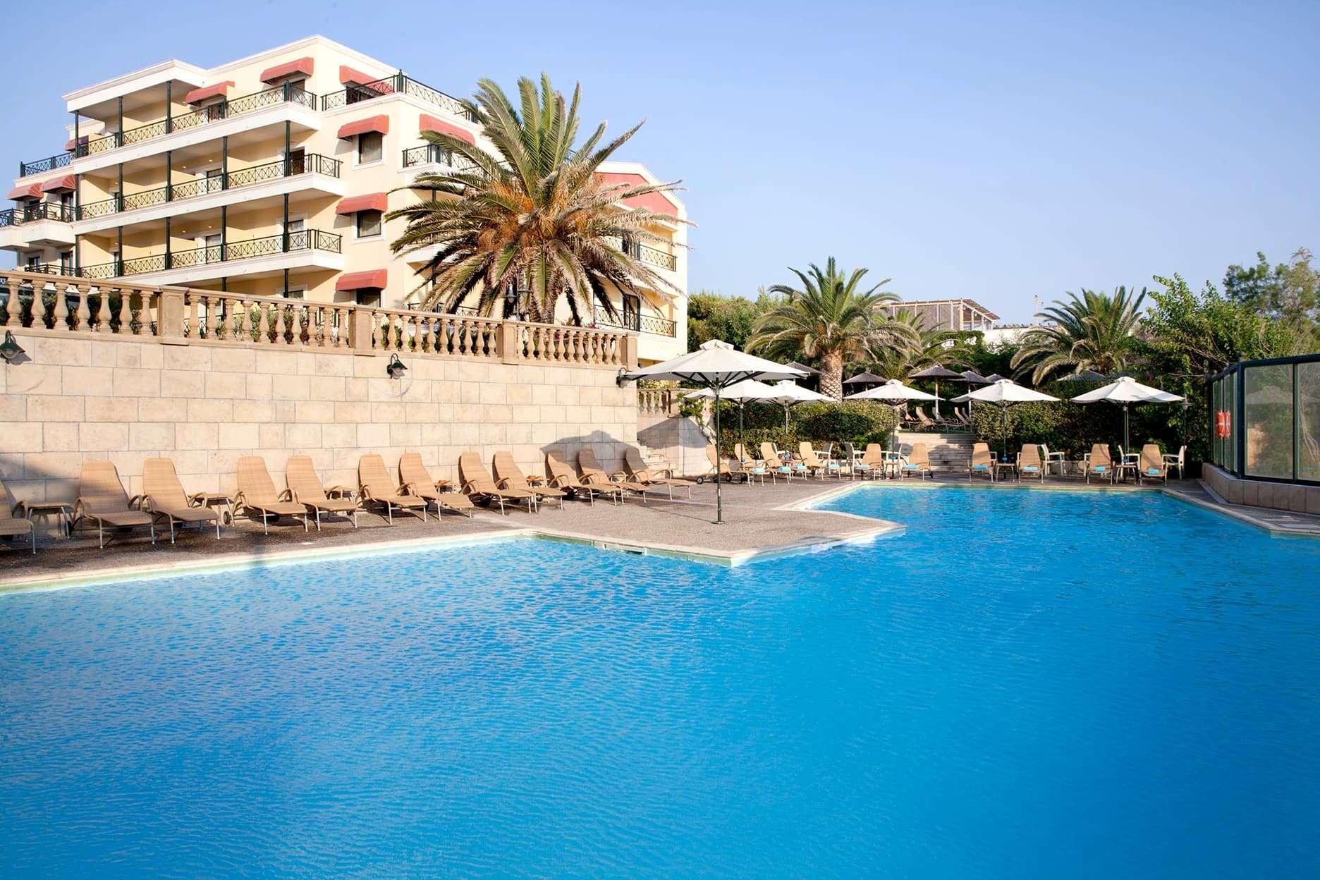 Hotel Ramada By Wyndham , Athens Club Attica Riviera Mati