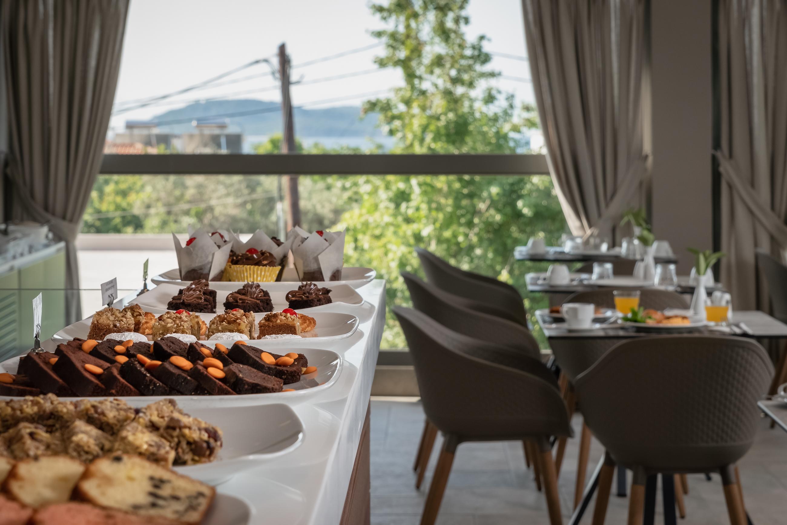 Kb Ammos (adults Only) 4*