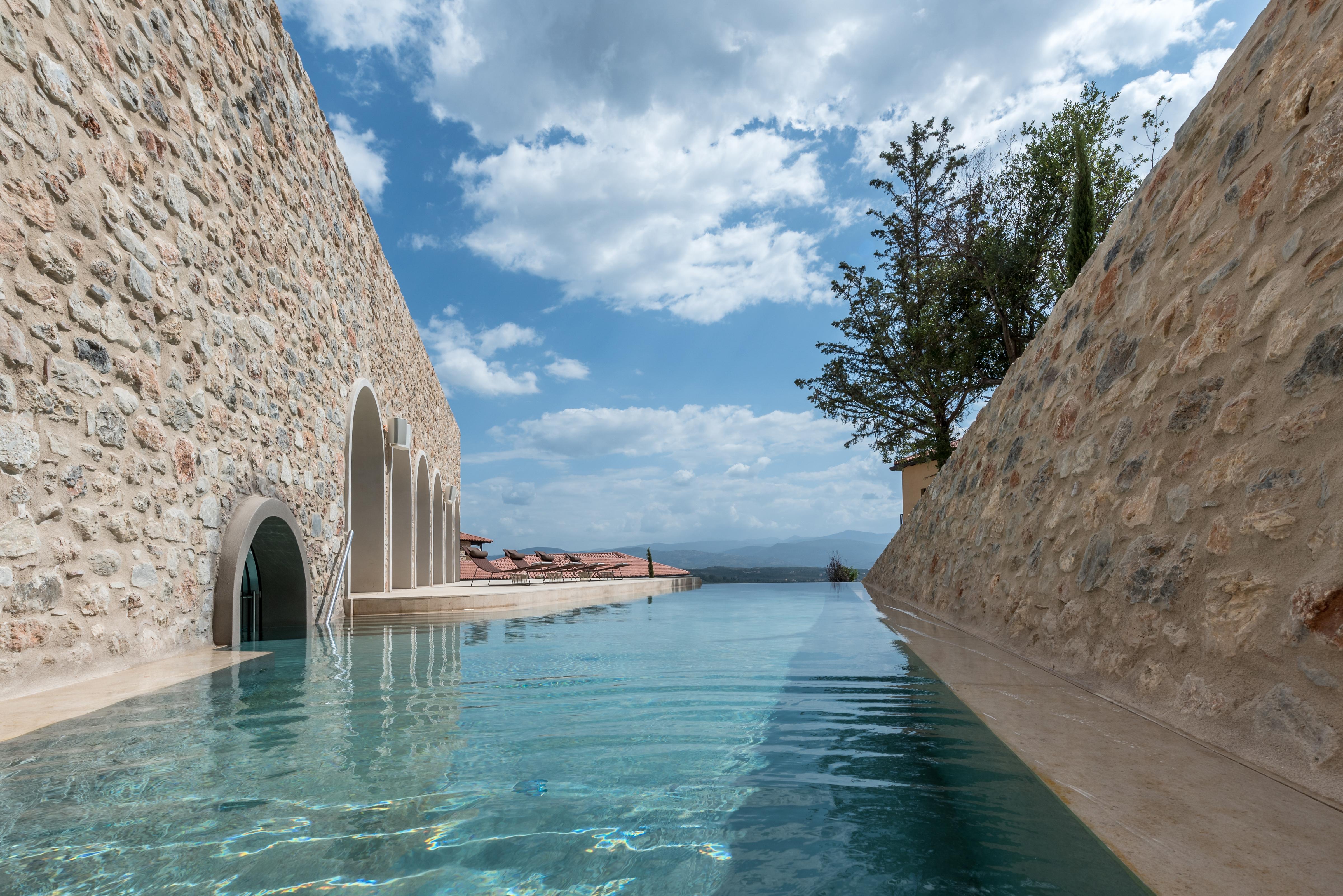 Euphoria Retreat - A Holistic Wellbeing Destination Hotel 5*