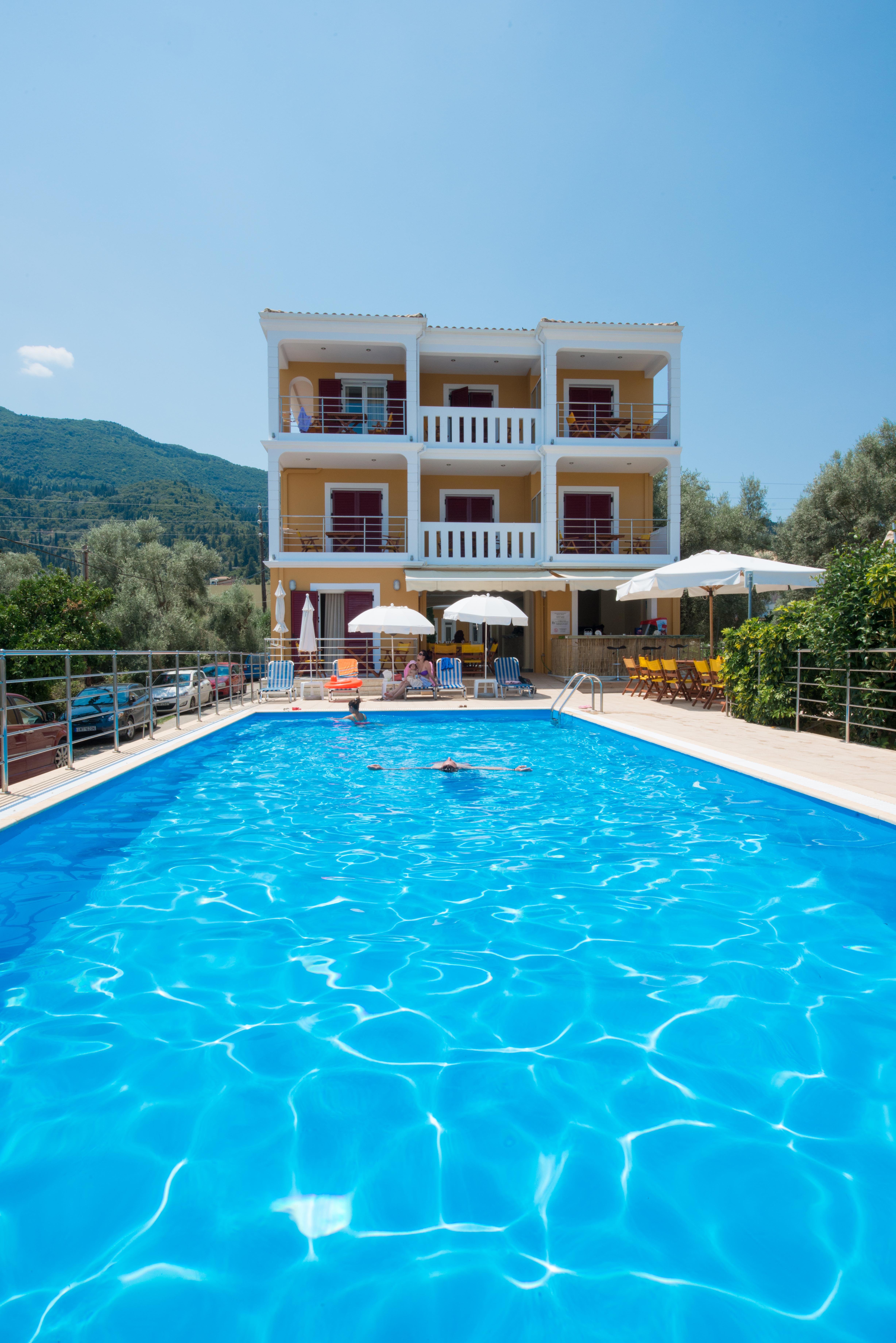 Summertime Aparthotel Nikiana