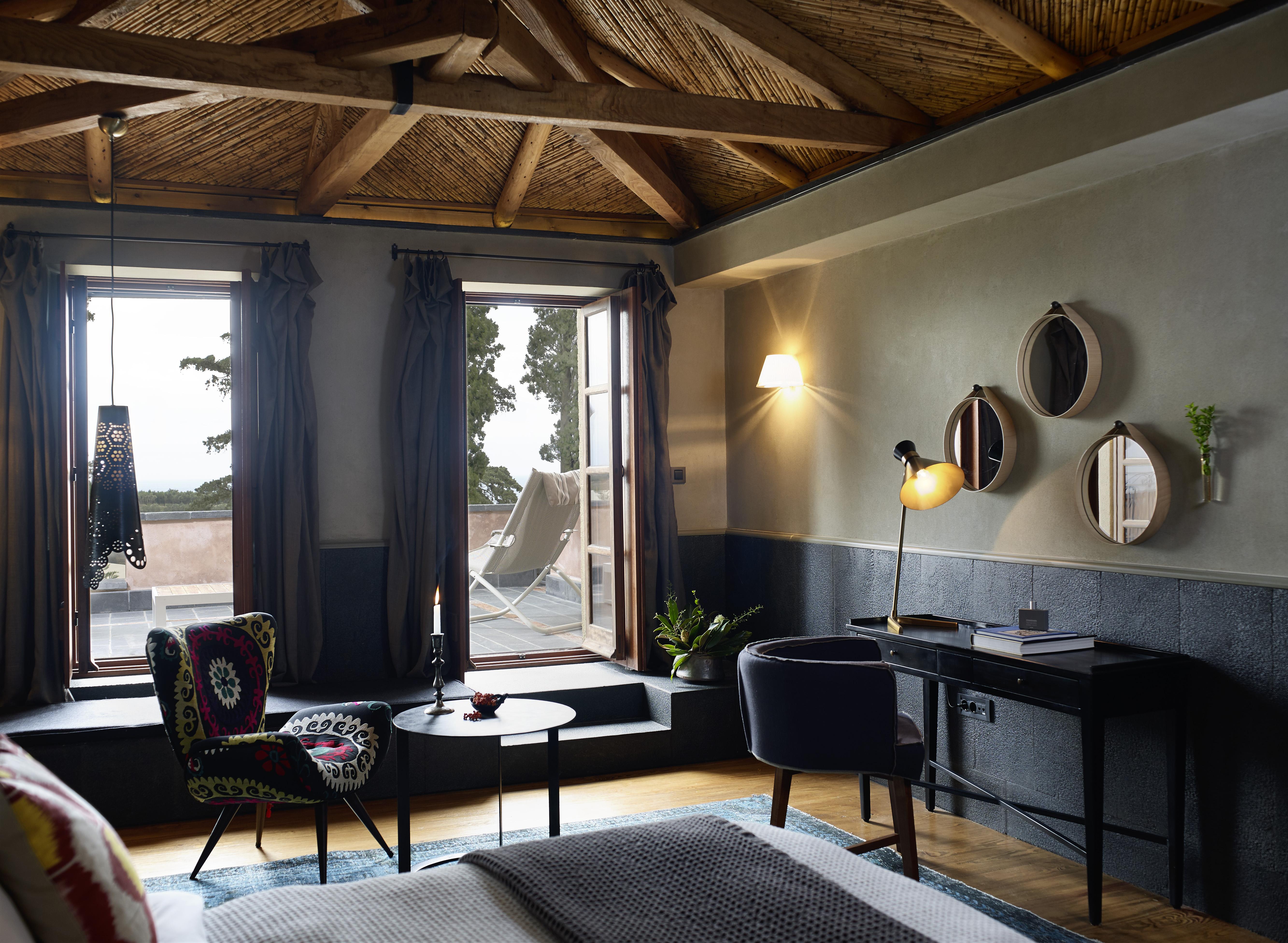 Kinsterna Hotel 5*