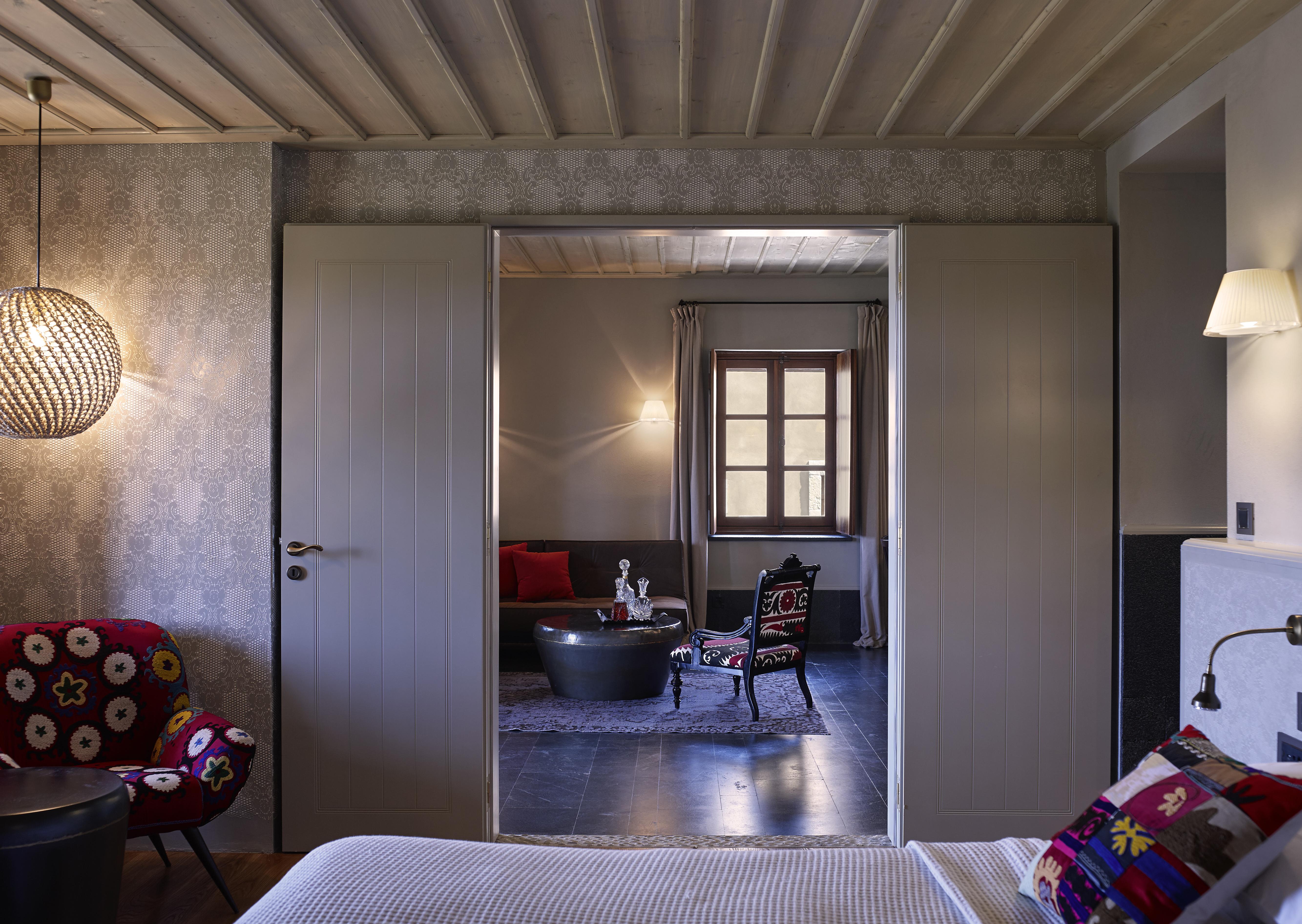Kinsterna Hotel 5*