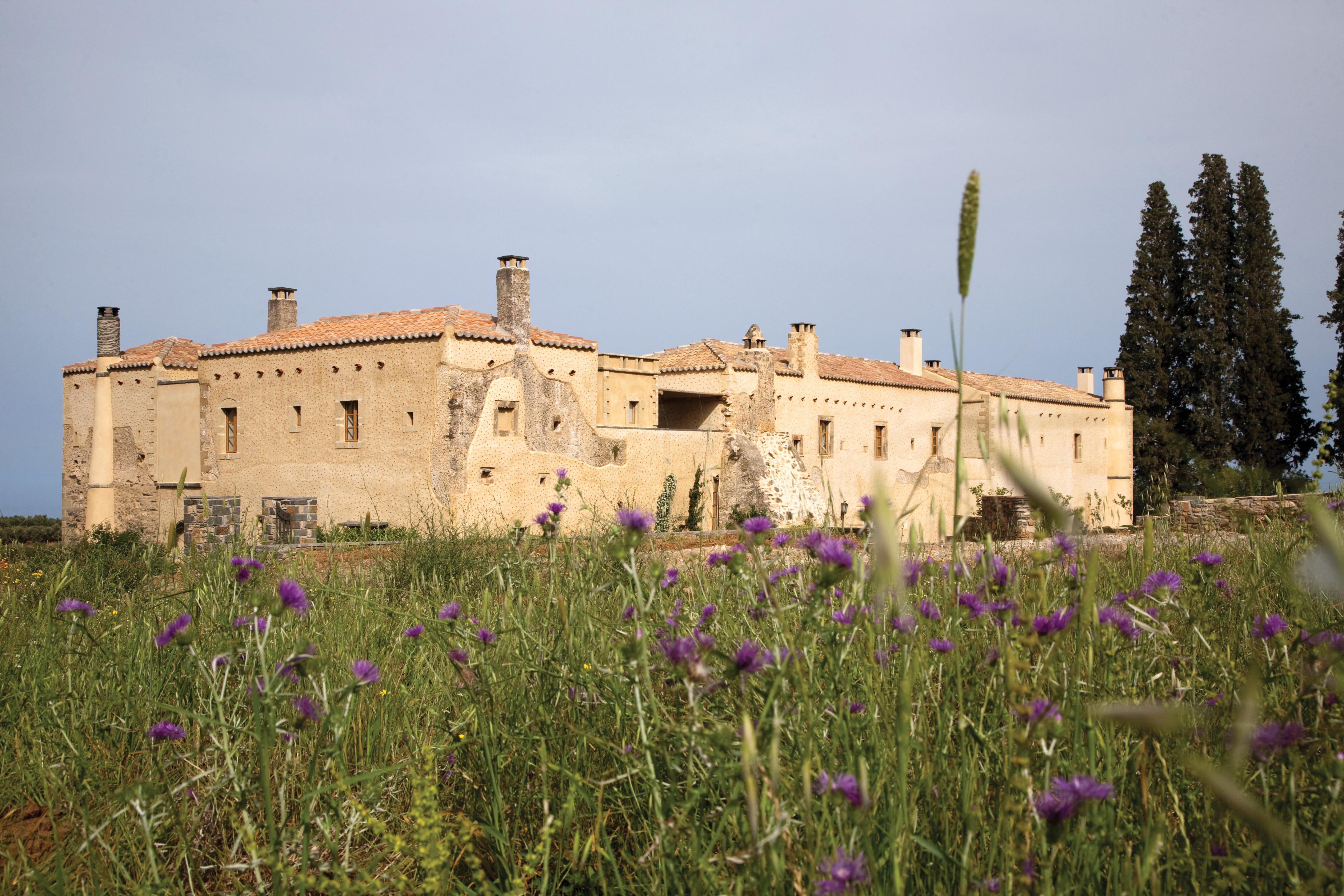 Kinsterna Hotel