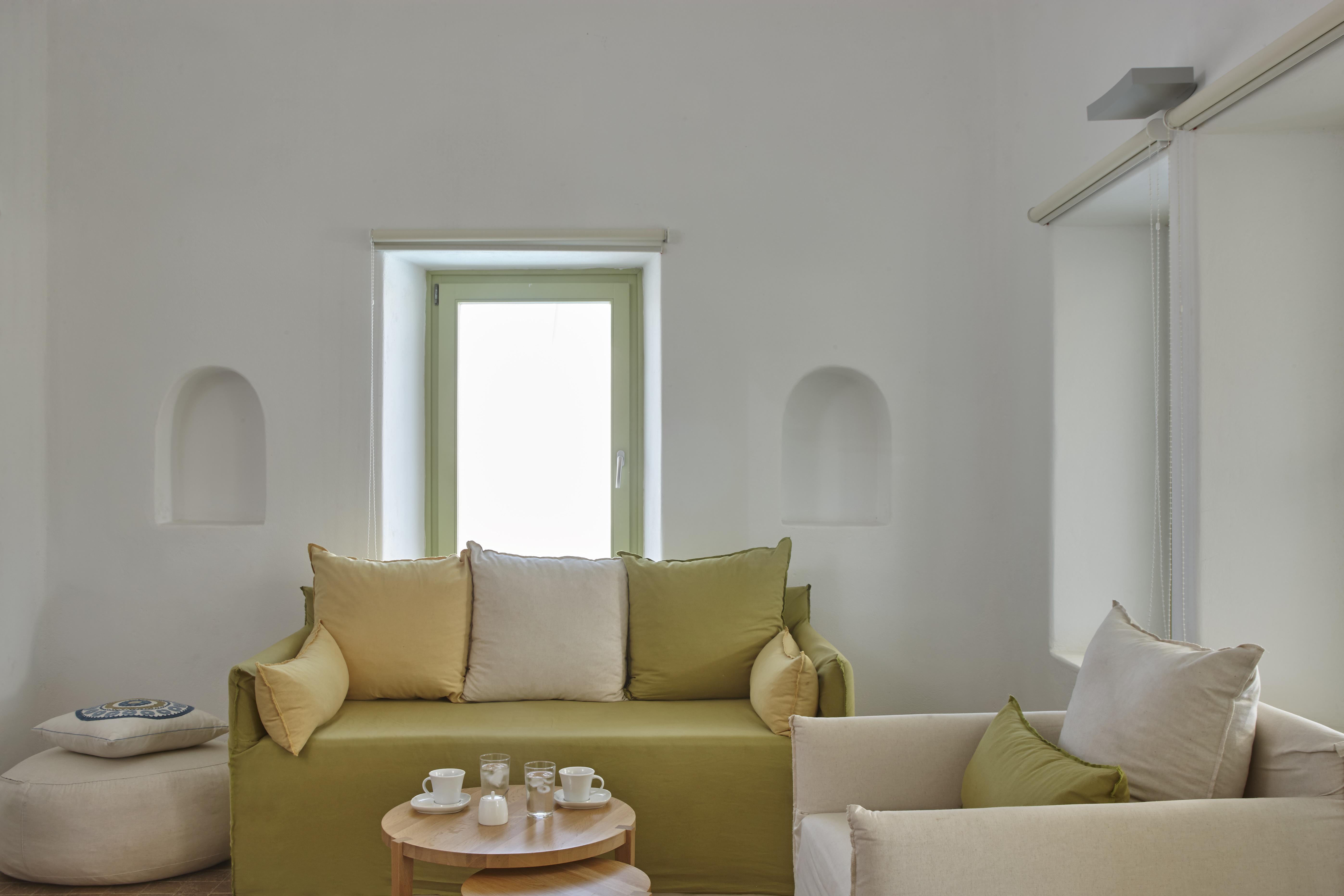 Agrikoia * Oia (Santorini)