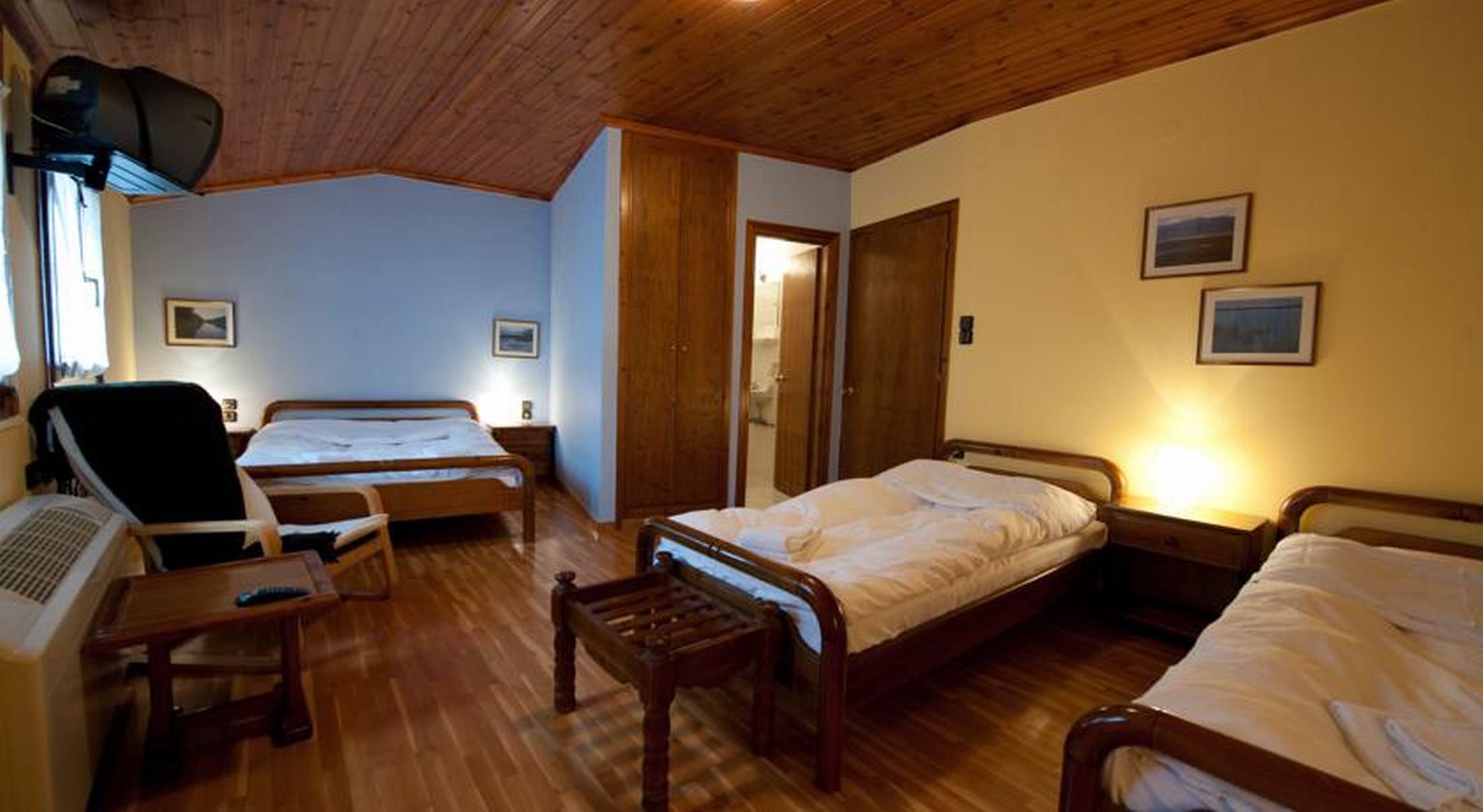 Hotel To Balkoni Tis Agorianis 2*