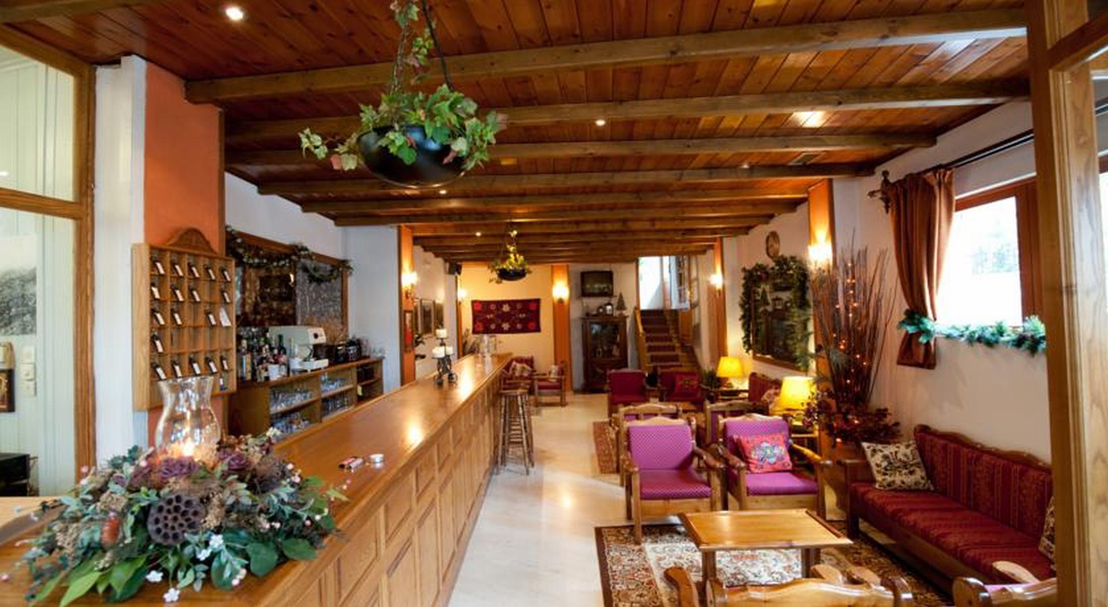 To Balkoni Tis Agorianis Hotel