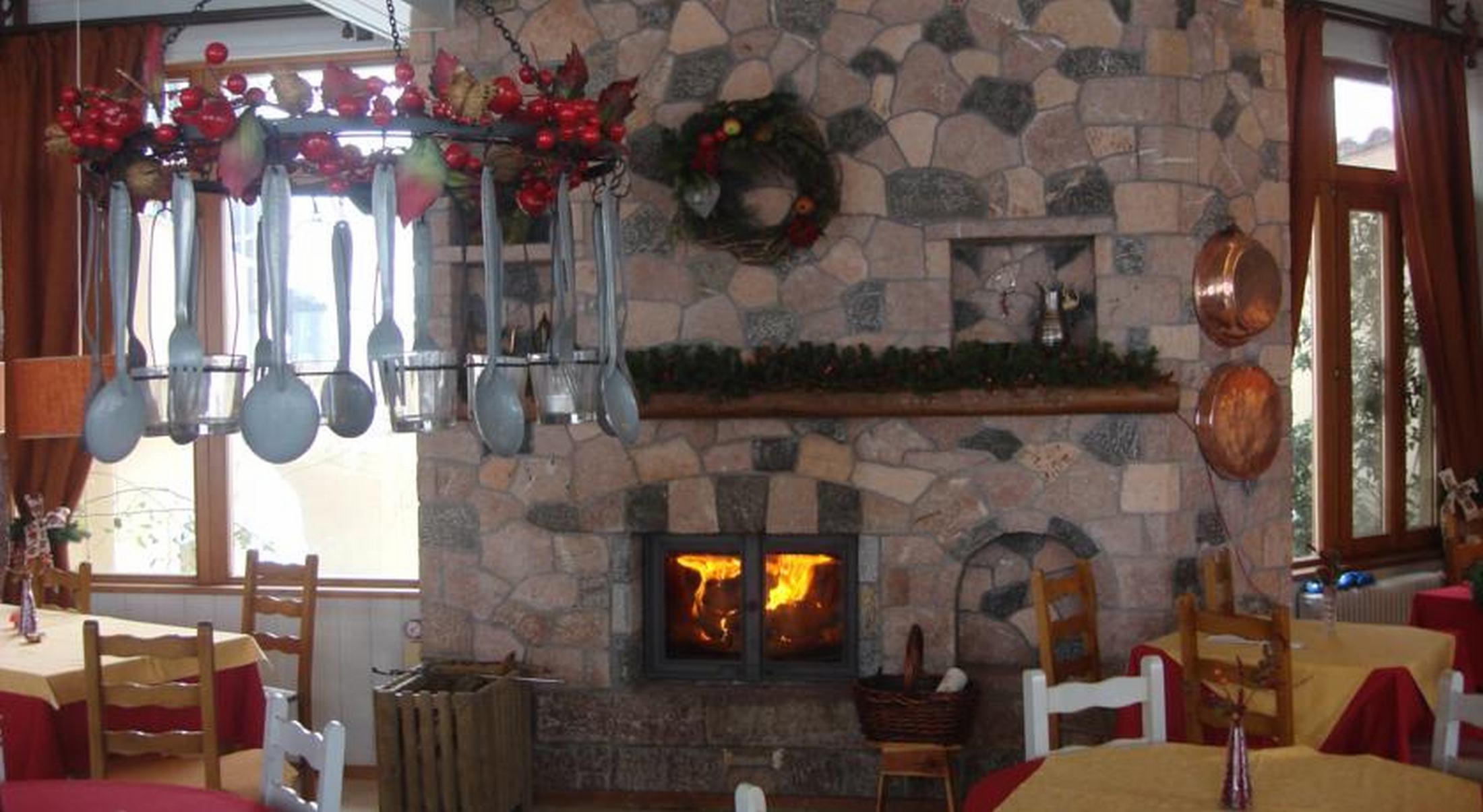 To Balkoni Tis Agorianis Hotel 2*