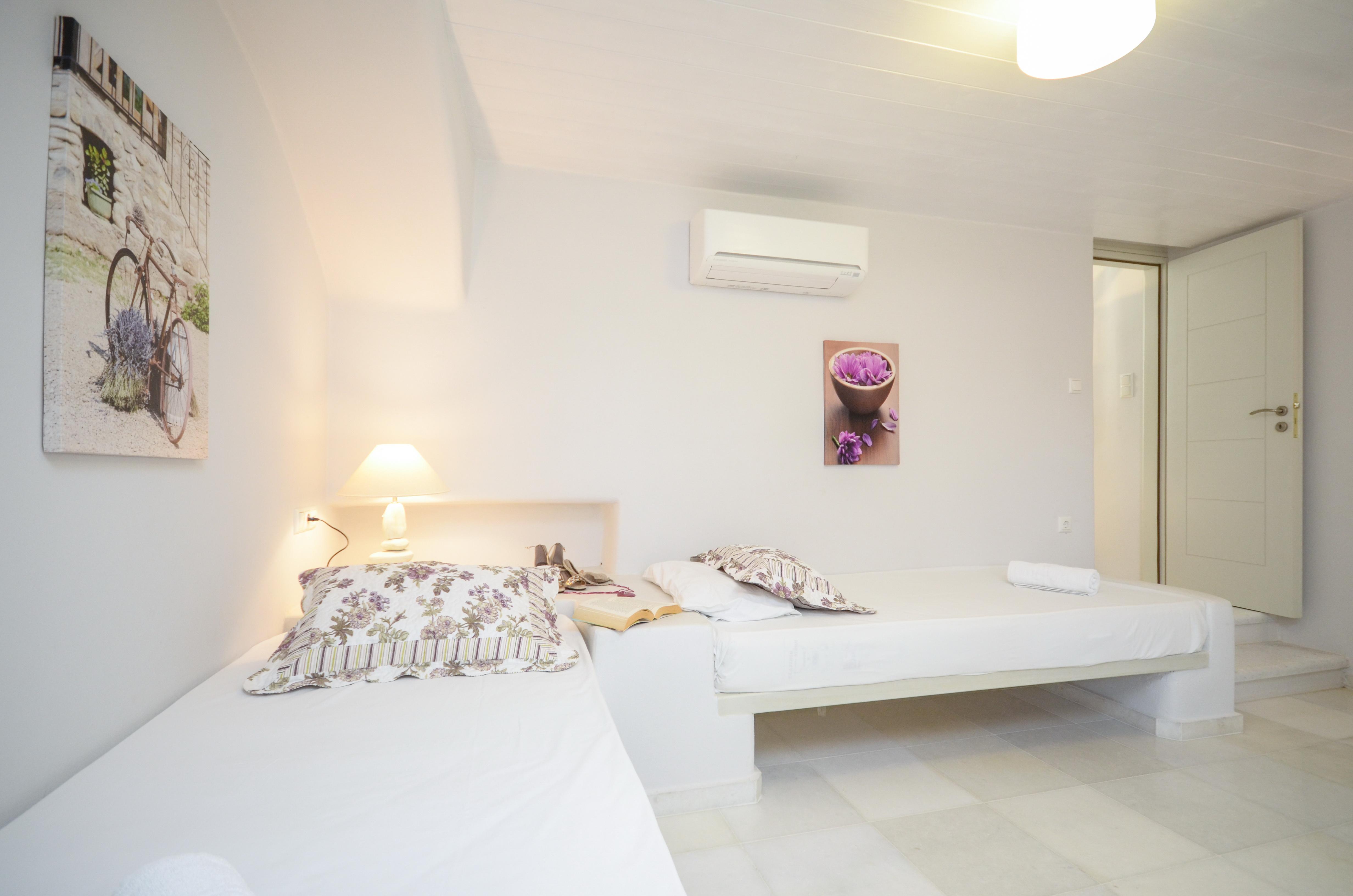 Naxian Queen Luxury & * Agia Anna (Naxos)