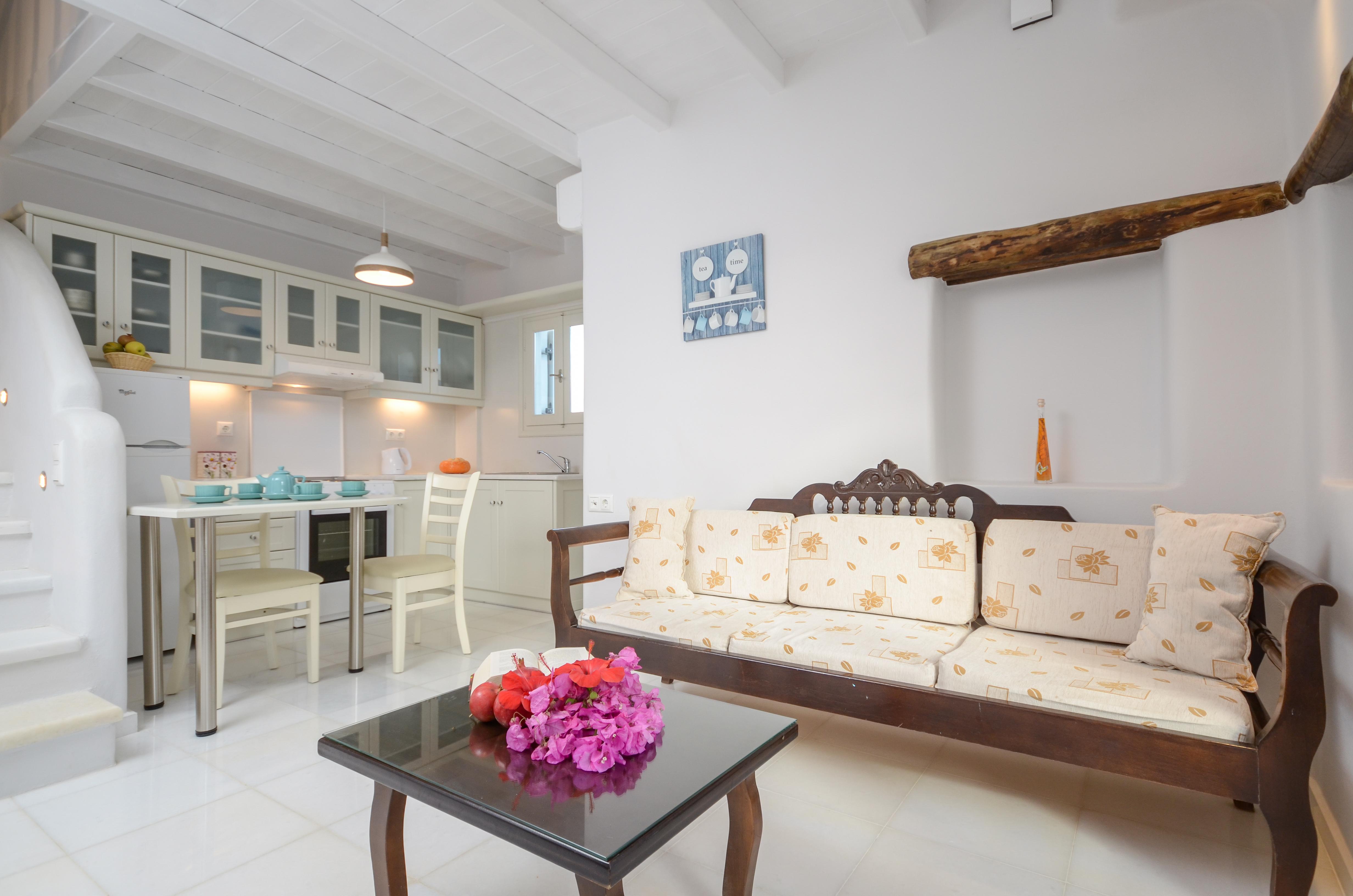 Naxian Queen Luxury & *