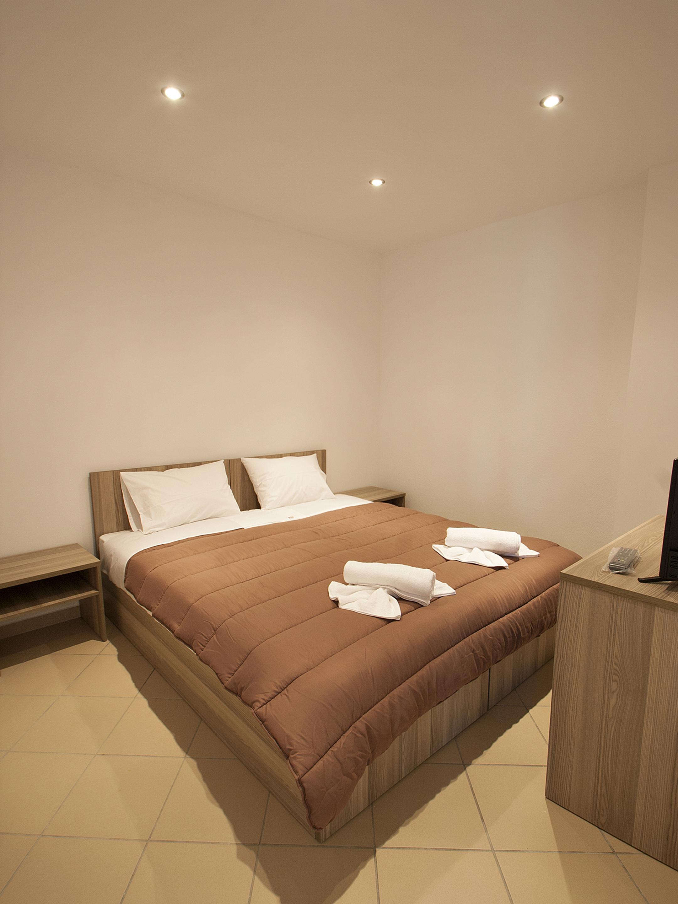 Avocado Guest house Skiathos Town