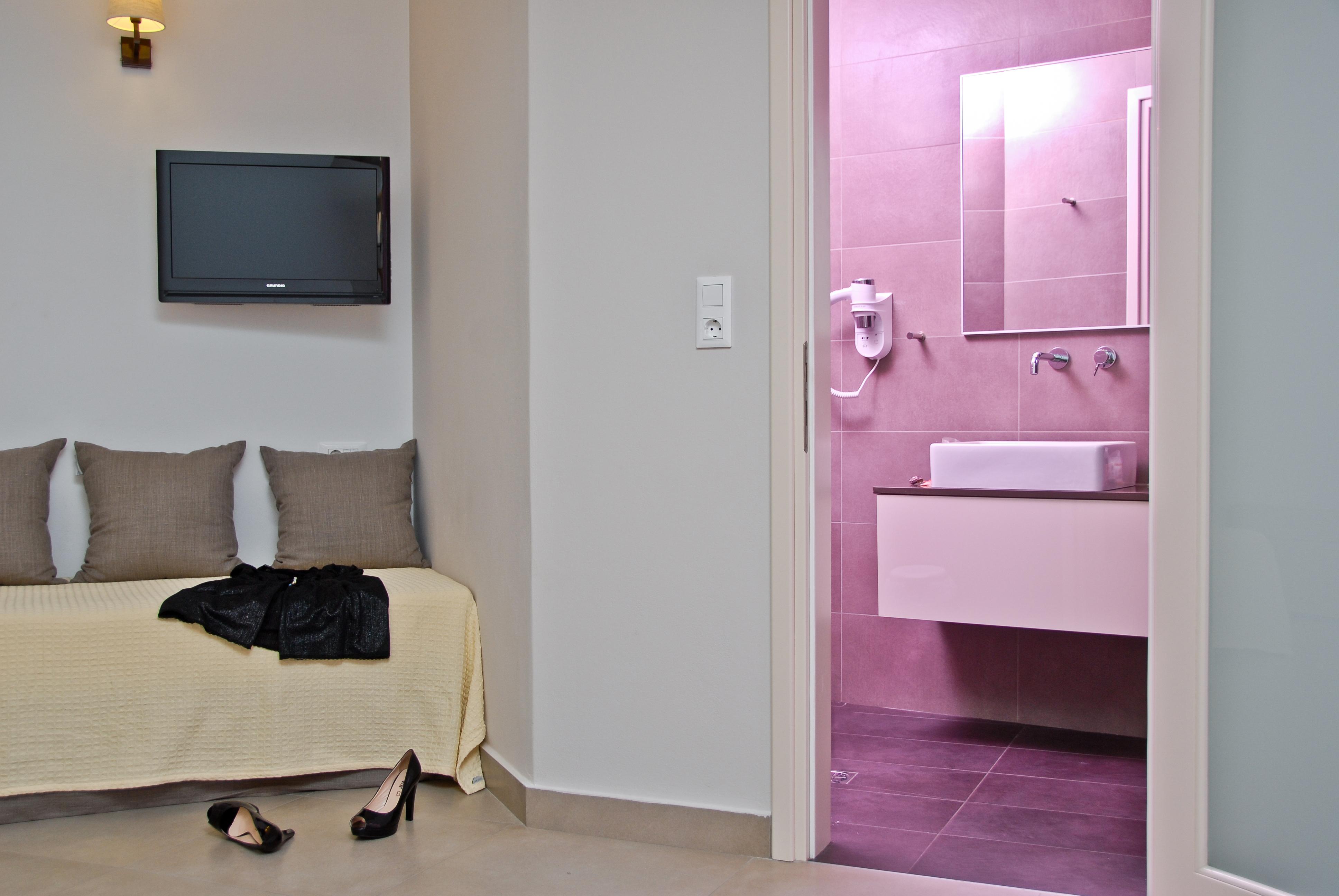Xenia Hotel 3*