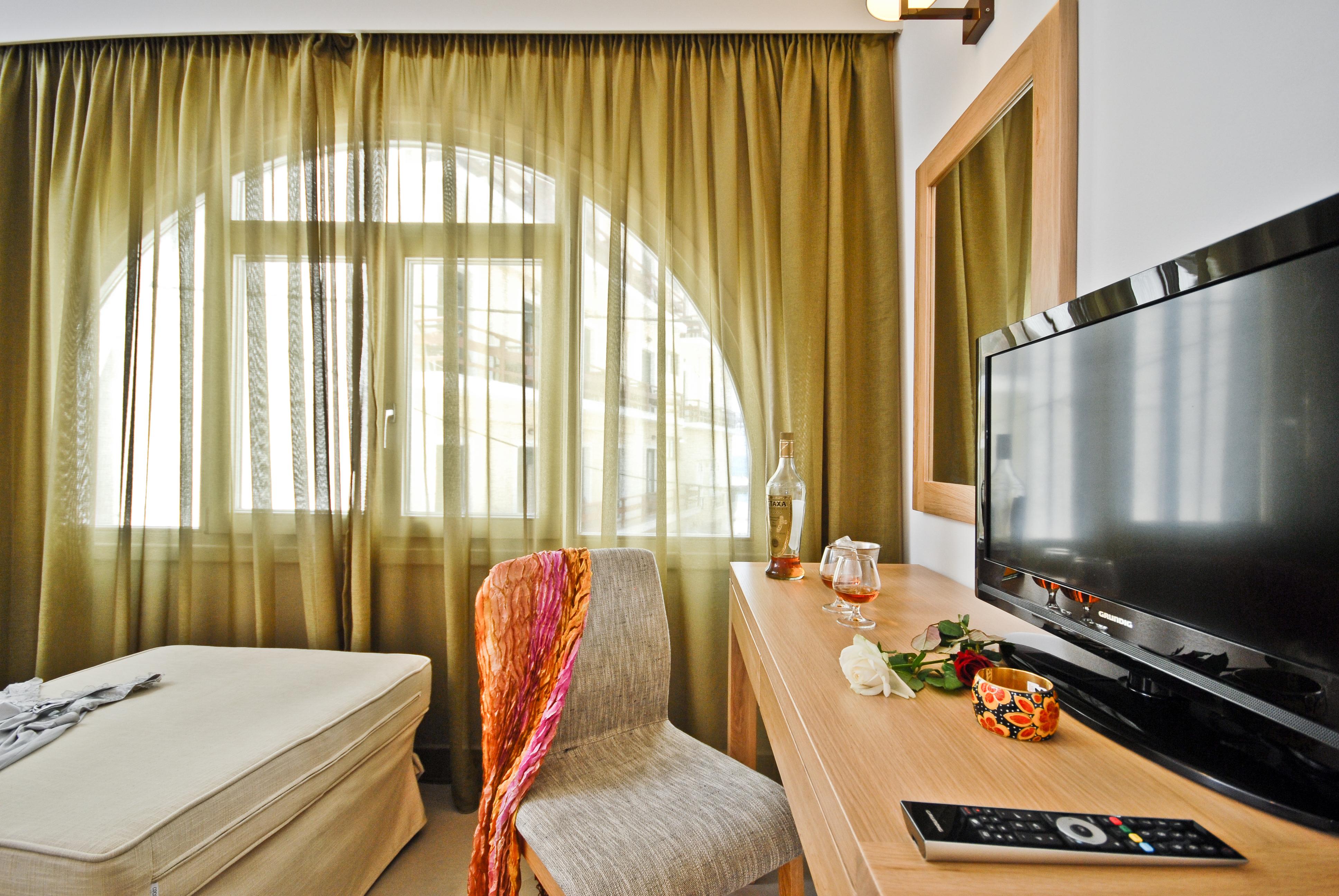 Hotel Xenia 3*