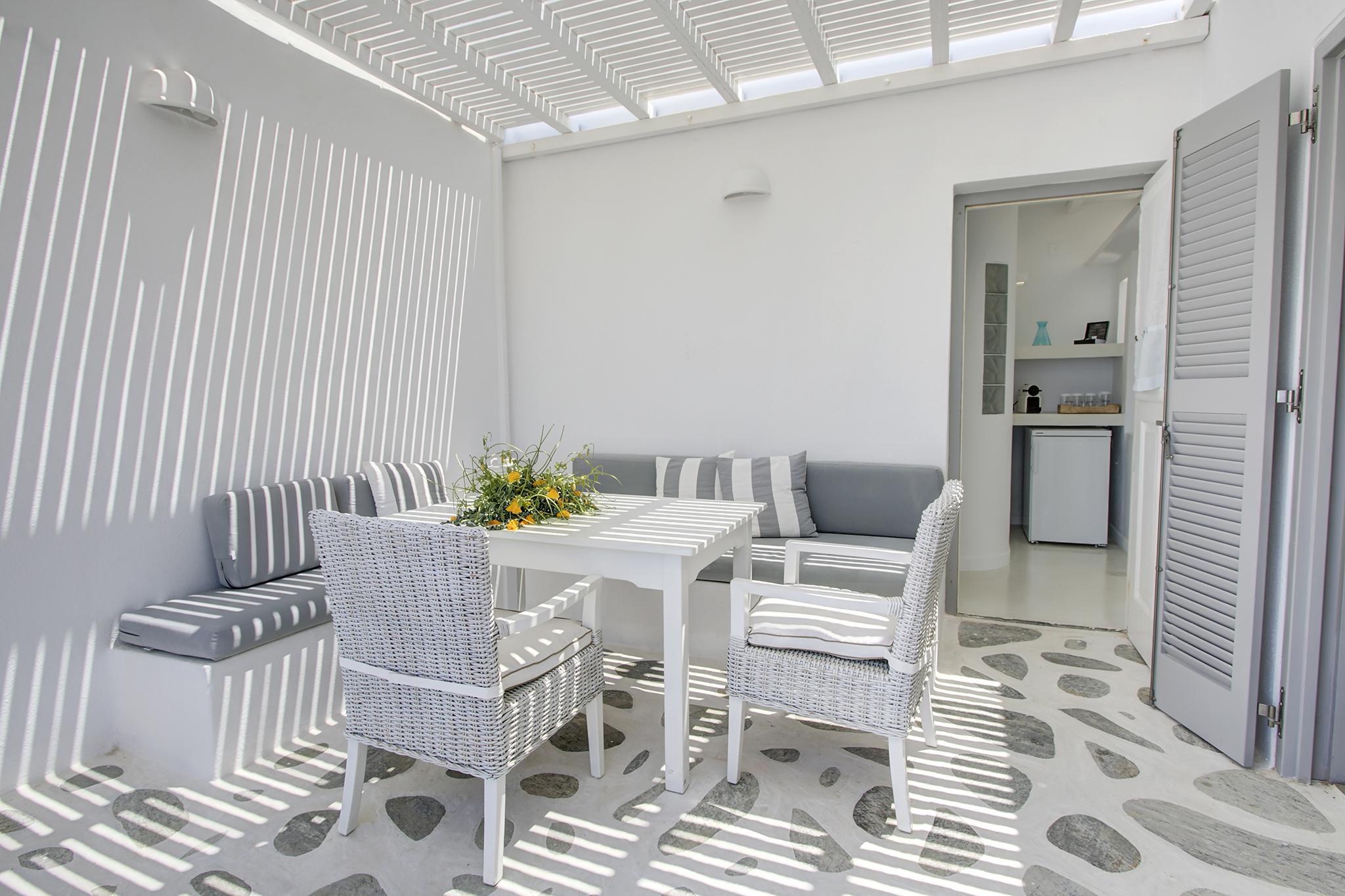Hotel Andronis Minois 5*