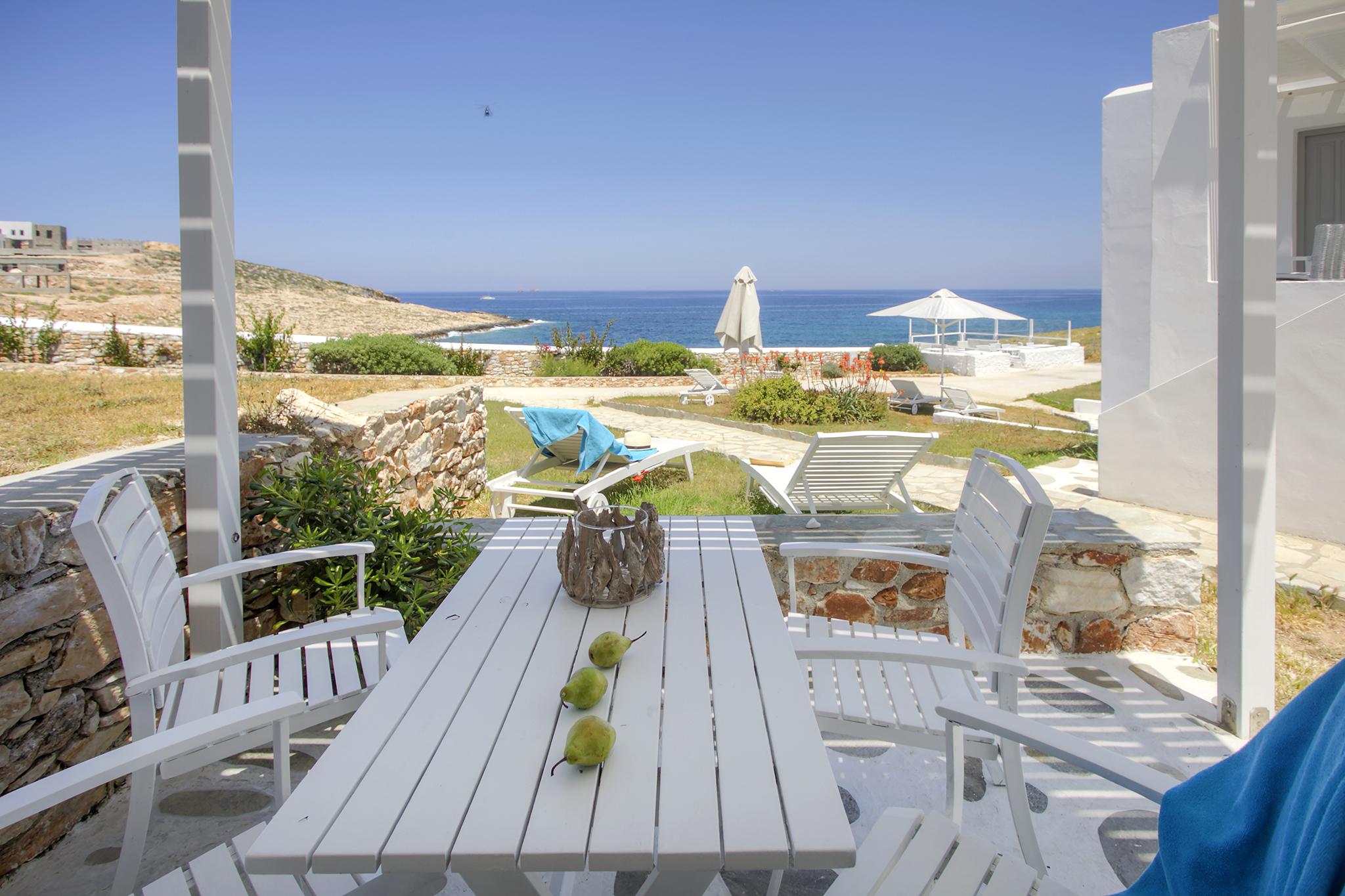 Andronis Minois Hotel