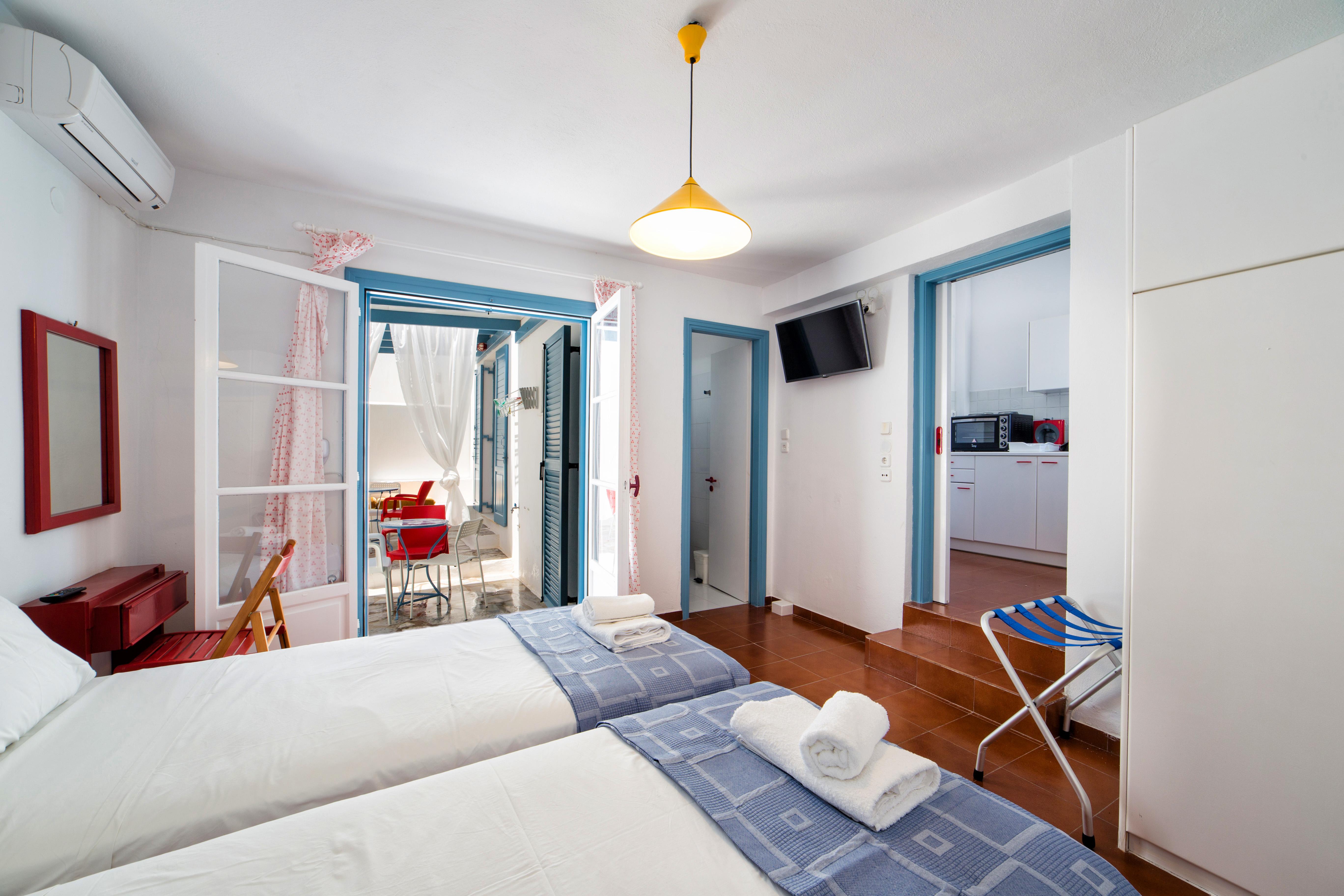 Apartment Fivos